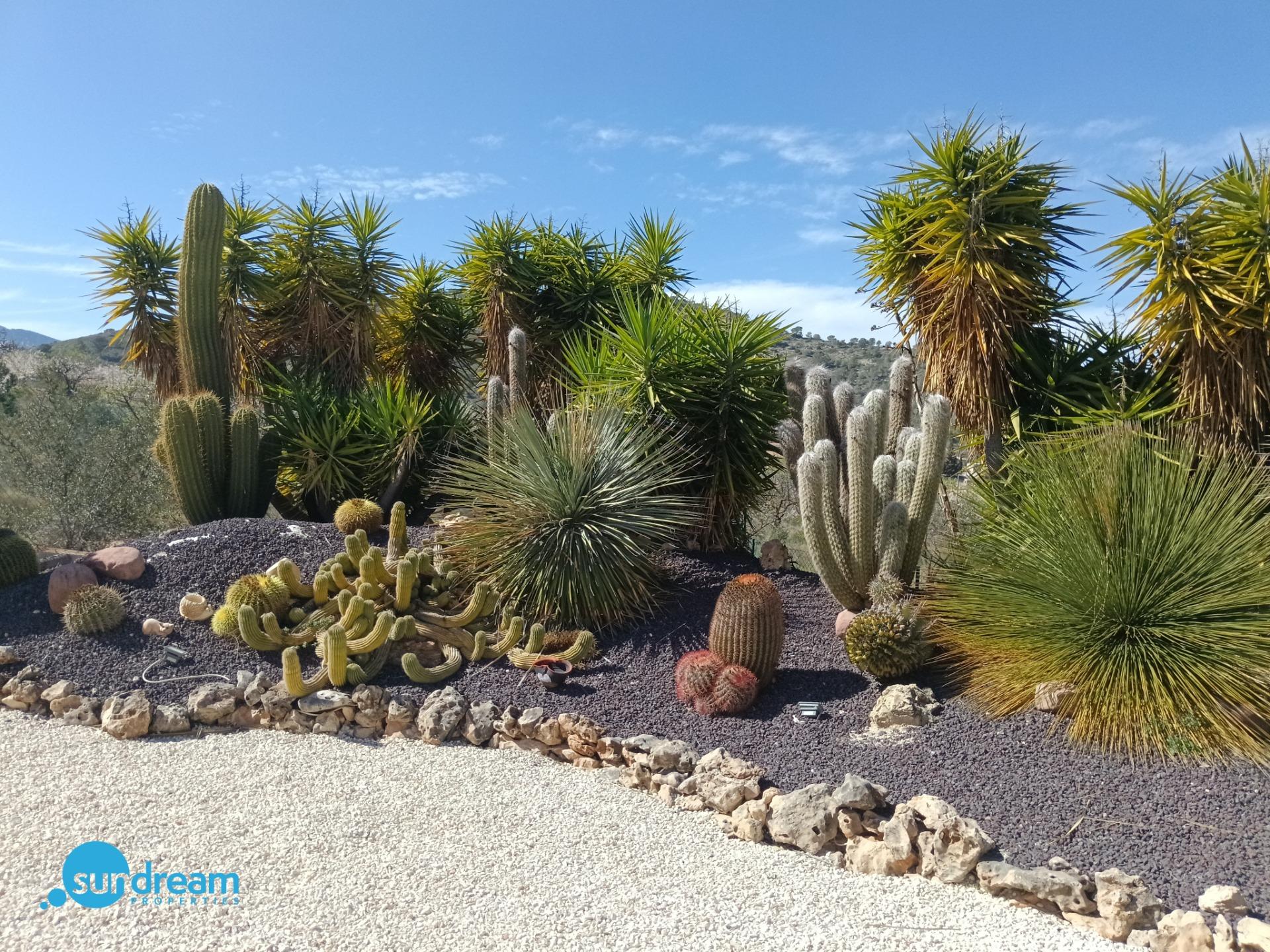 4 Bed, 2 Bath, HouseFor Sale, Abanilla, Murcia