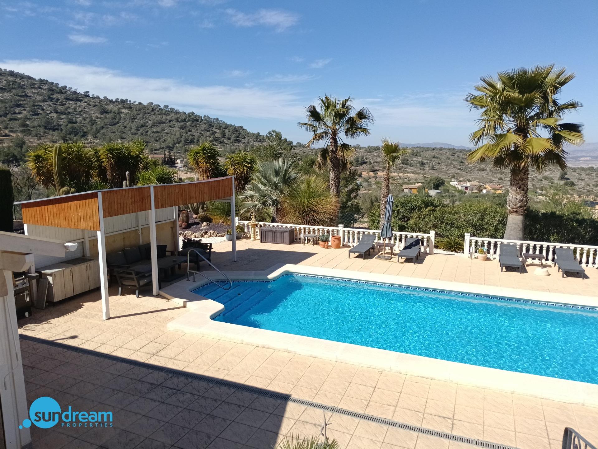 4 Bed, 2 Bath, HouseFor Sale, Abanilla, Murcia