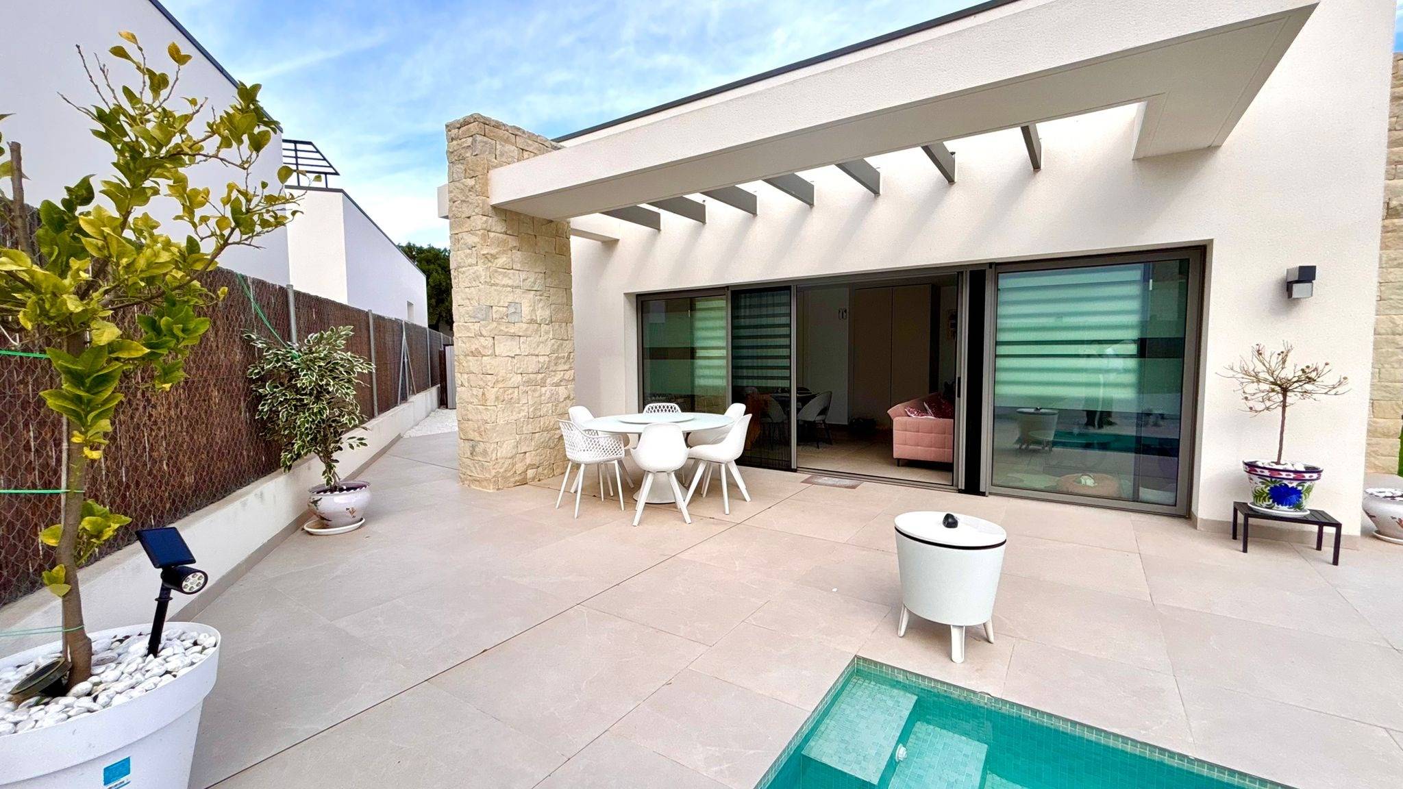 3 Bed, 2 Bath, HouseFor Sale, San Miguel de Salinas, Alicante