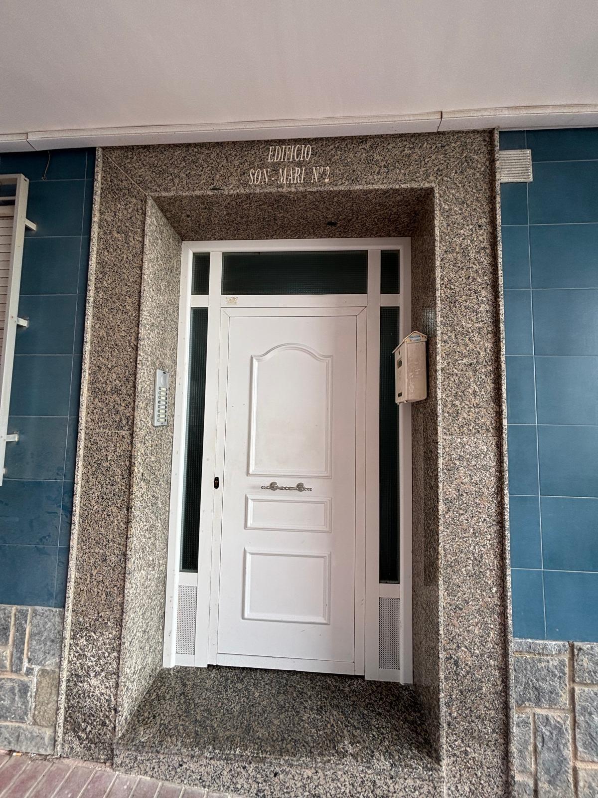 2 Bed, 1 Bath, ApartmentFor Sale, Torrevieja, Alicante