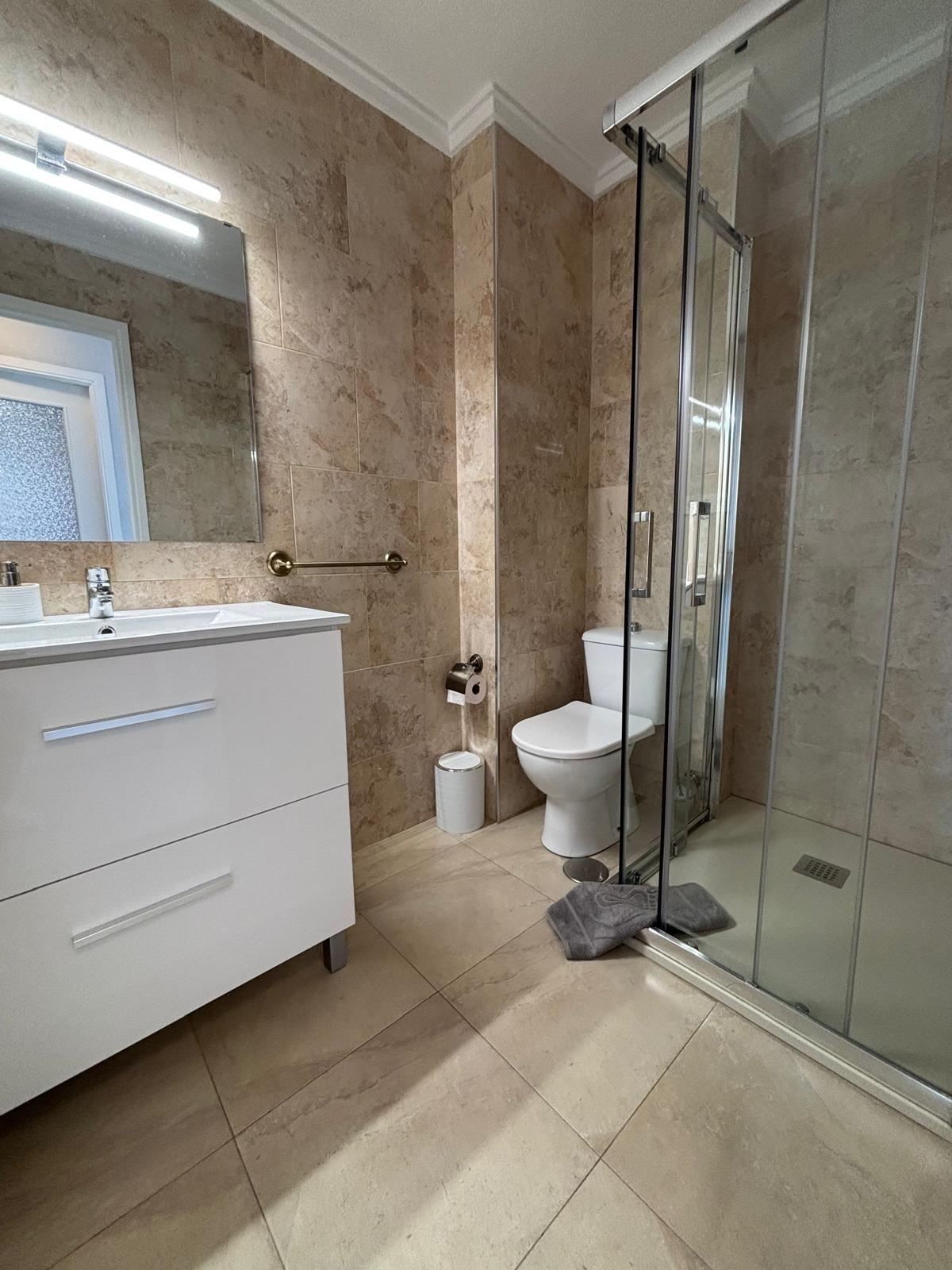 2 Bed, 1 Bath, ApartmentFor Sale, Torrevieja, Alicante