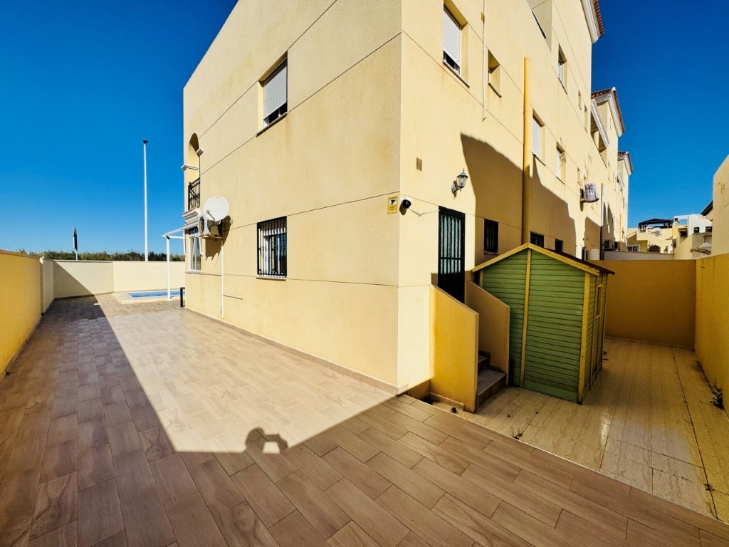 2 Bed, 1 Bath, ApartmentFor Sale, La Mata, Alicante