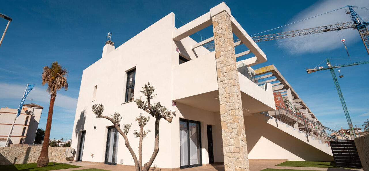 3 Bed, 2 Bath, HouseFor Sale, Punta Prima, Alicante