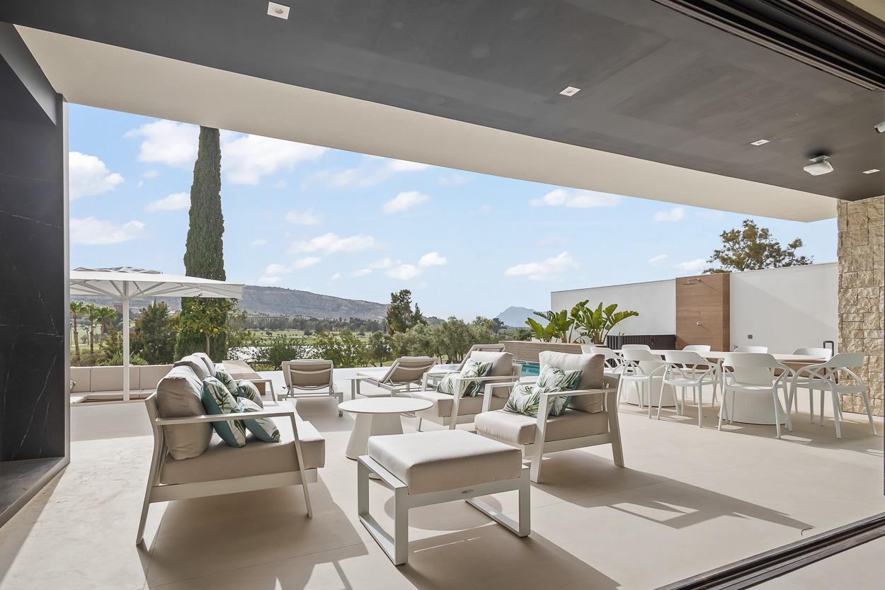 5 Bed, 4 Bath, HouseFor Sale, Algorfa, Alicante