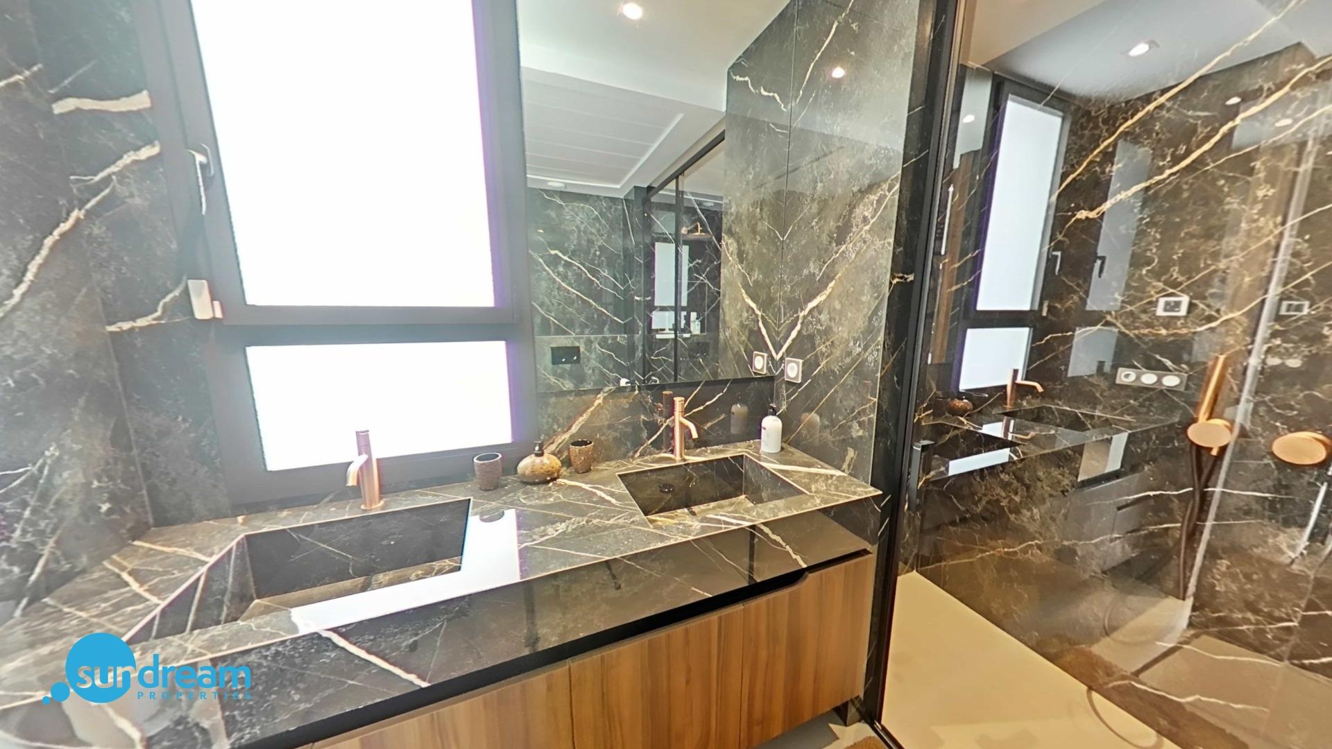 5 Bed, 4 Bath, HouseFor Sale, Algorfa, Alicante