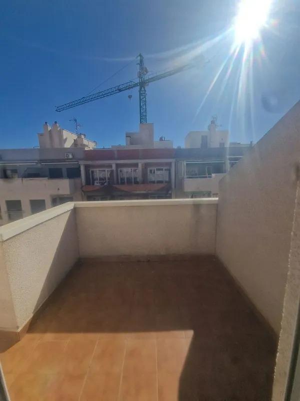 2 Bed, 1 Bath, ApartmentFor Sale, Torrevieja, Alicante