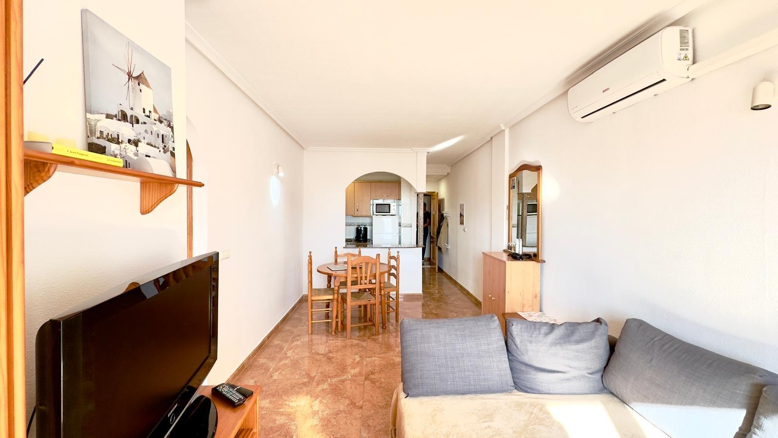 2 Bed, 1 Bath, ApartmentFor Sale, Torrevieja, Alicante