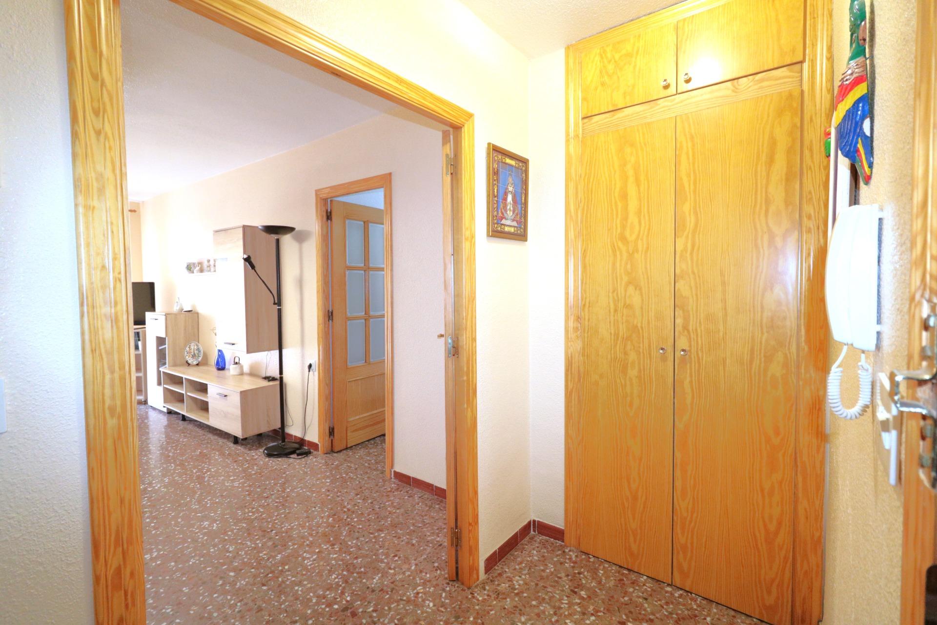 3 Bed, 1 Bath, ApartmentFor Sale, Torrevieja, Alicante