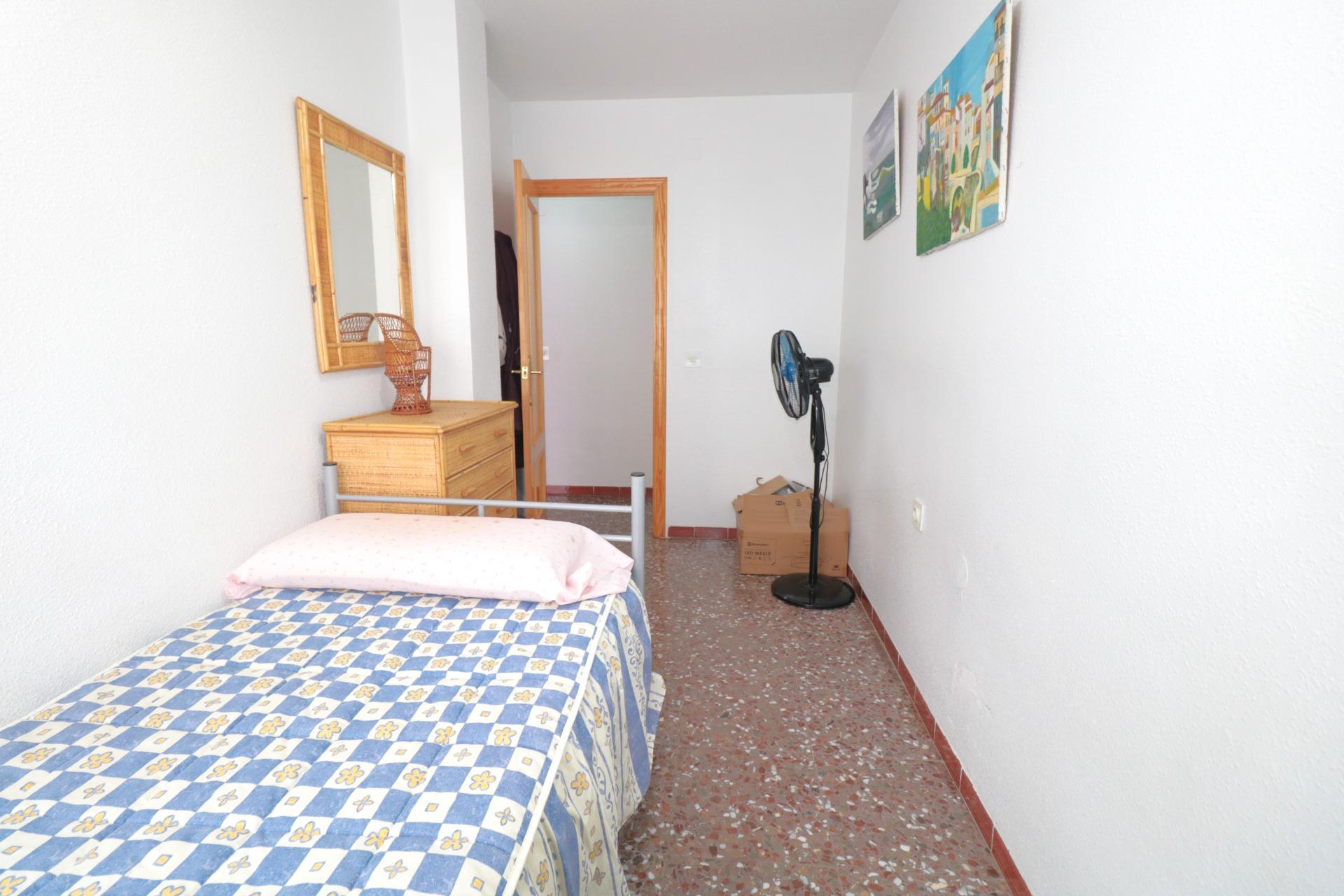 3 Bed, 1 Bath, ApartmentFor Sale, Torrevieja, Alicante