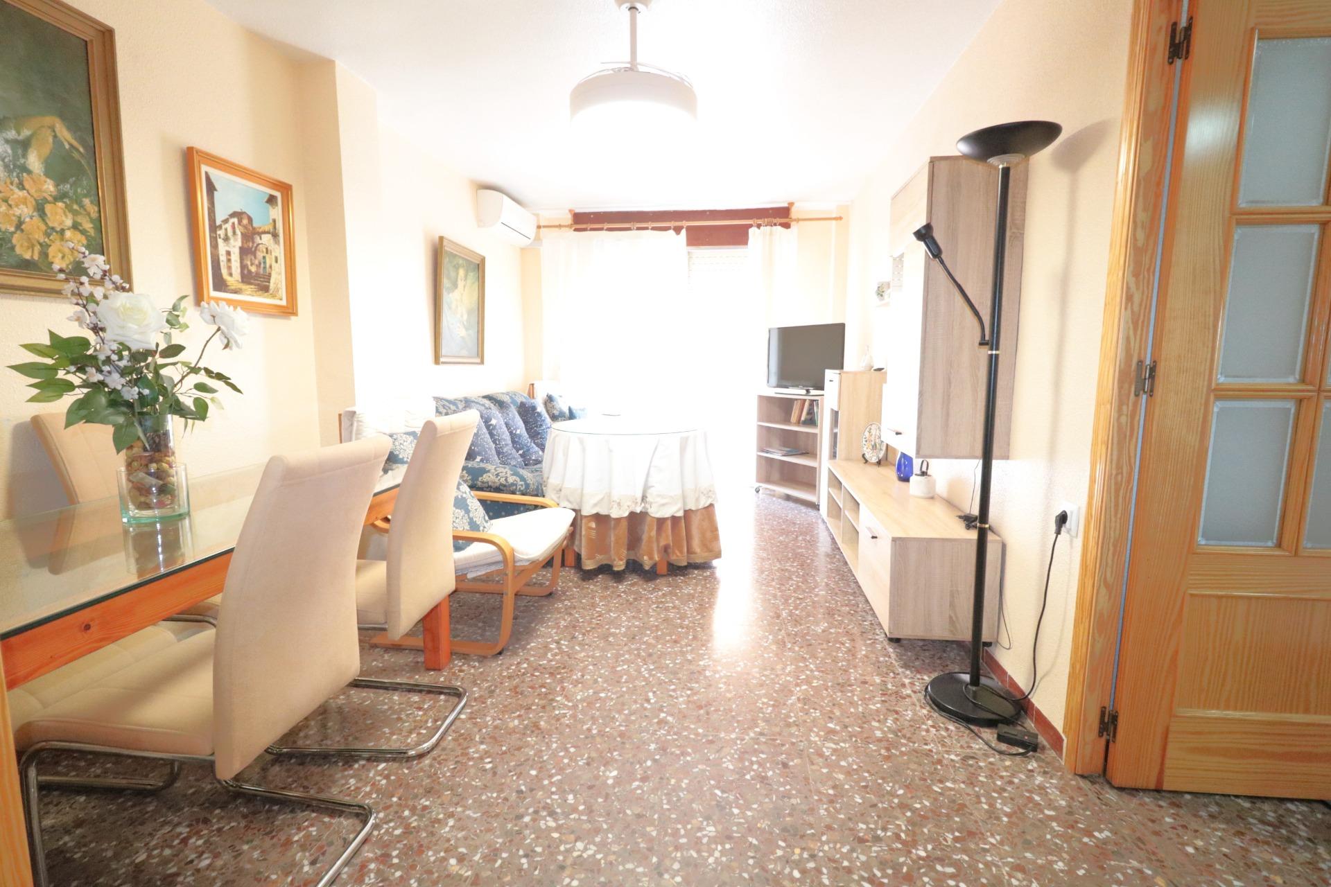 3 Bed, 1 Bath, ApartmentFor Sale, Torrevieja, Alicante
