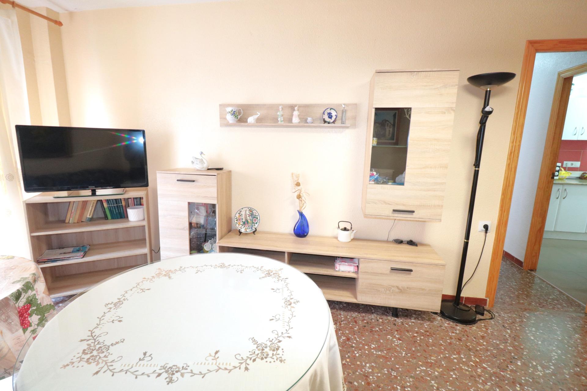 3 Bed, 1 Bath, ApartmentFor Sale, Torrevieja, Alicante