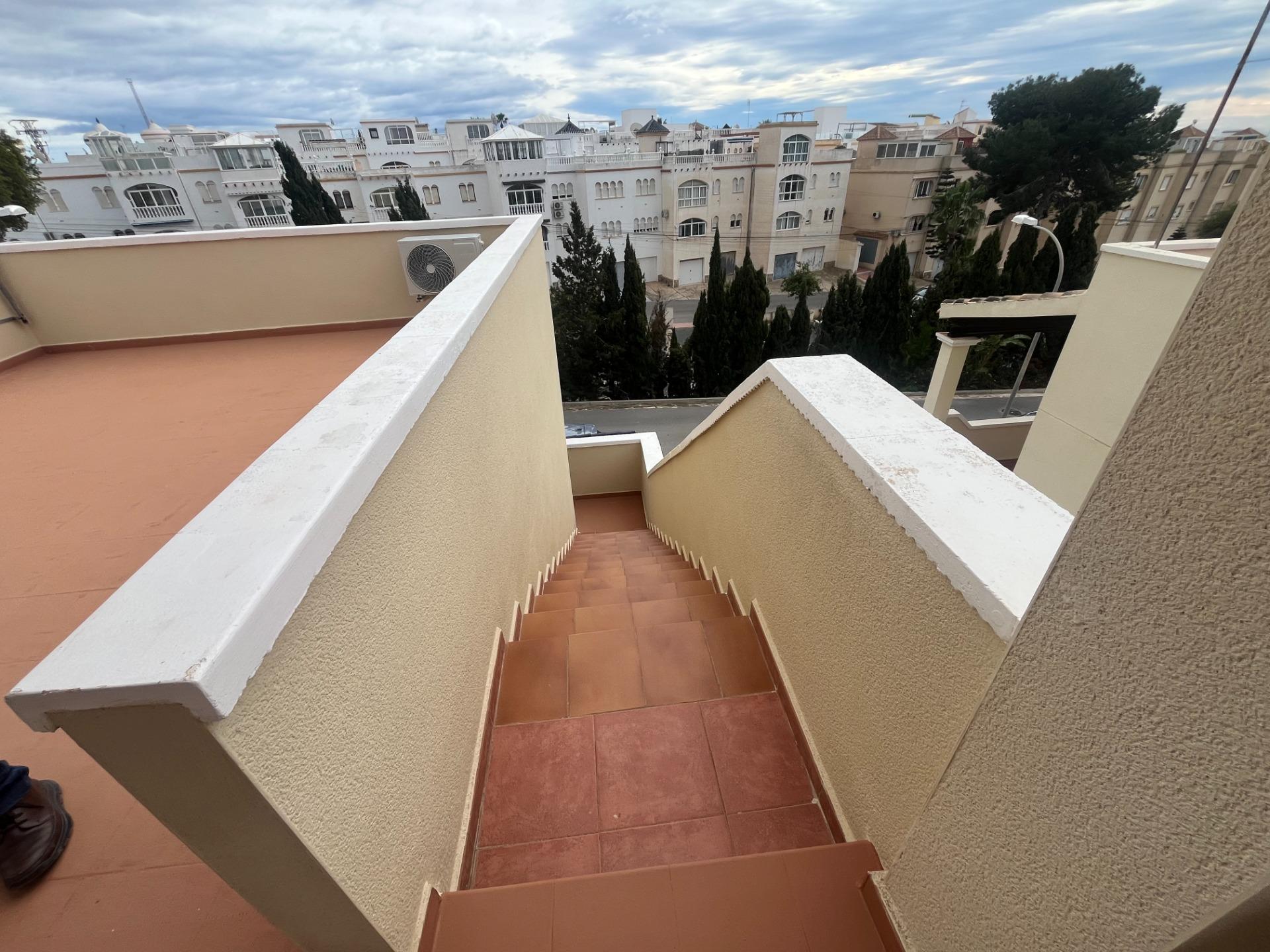3 Bed, 2 Bath, ApartmentFor Sale, San Miguel de Salinas, Alicante