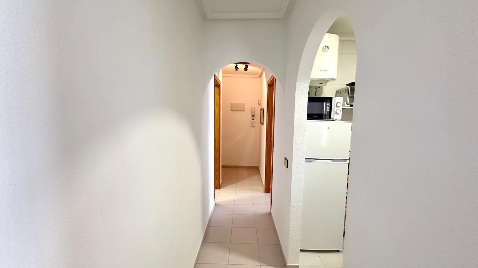 2 Bed, 1 Bath, ApartmentFor Sale, Torrevieja, Alicante