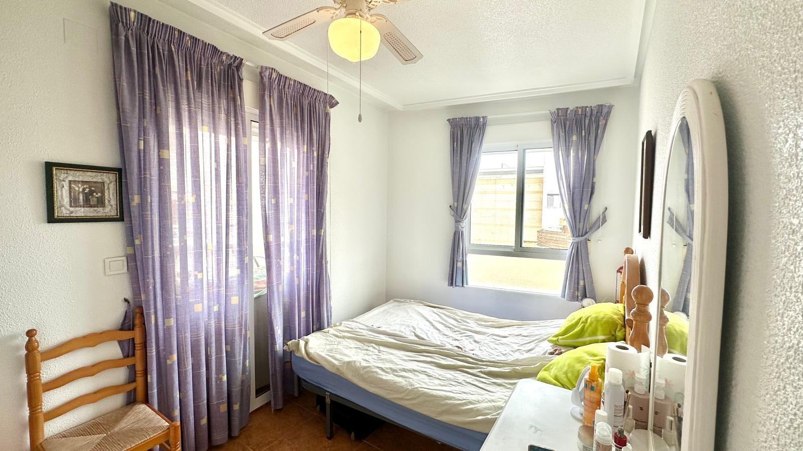 2 Bed, 1 Bath, ApartmentFor Sale, Torrevieja, Alicante