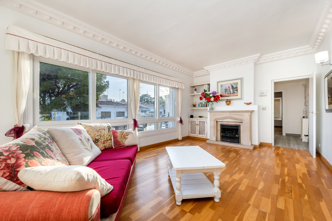 7 Bed, 4 Bath, HouseFor Sale, Dehesa de Campoamor, Alicante