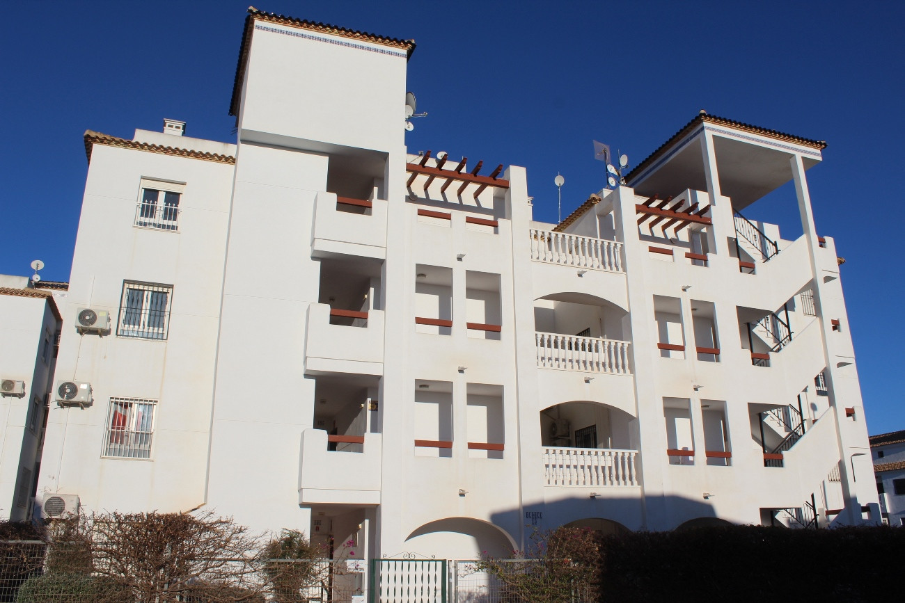 2 Bed, 2 Bath, ApartmentFor Sale, Villamartin, Alicante