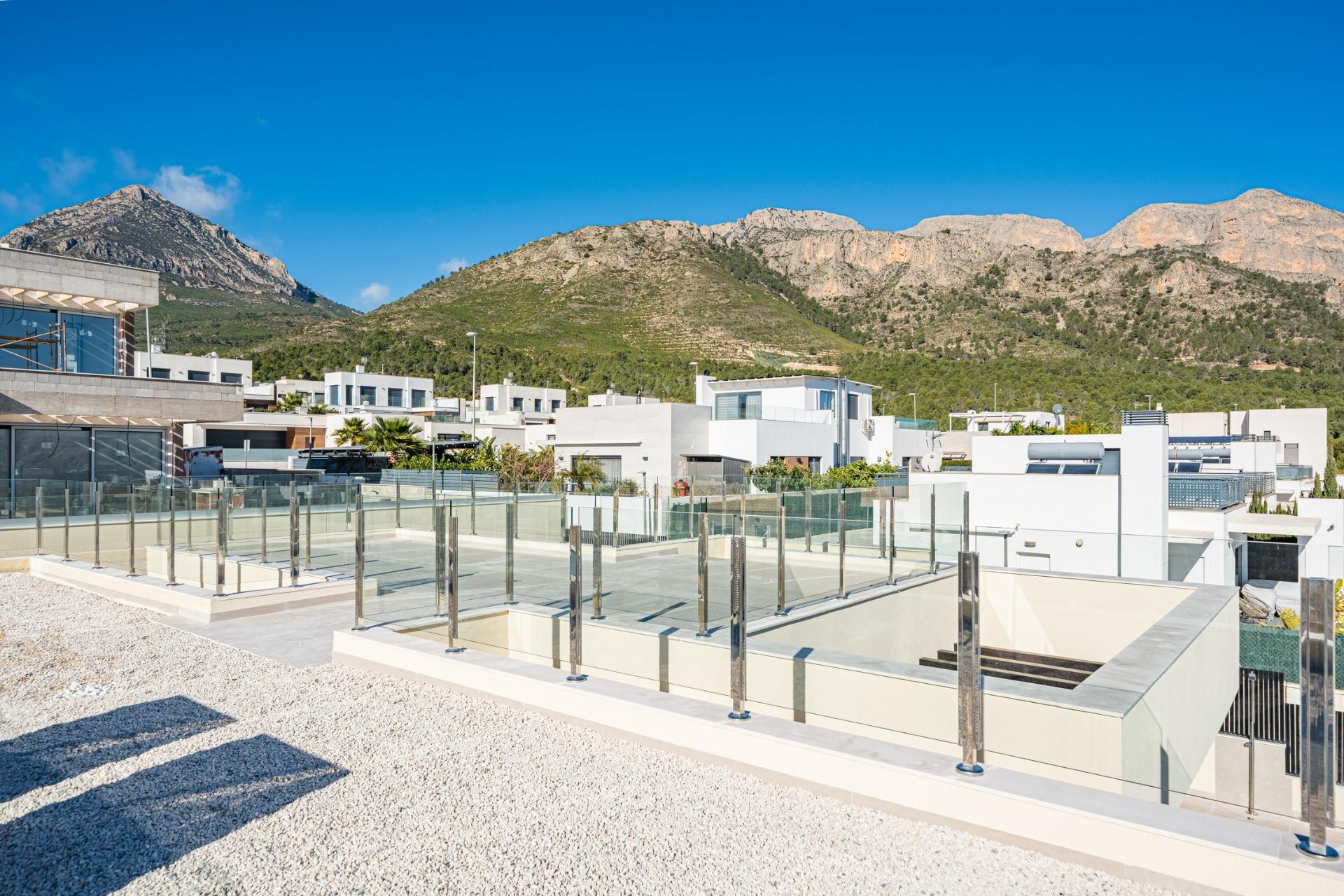 4 Bed, 4 Bath, HouseFor Sale, Polop, Alicante