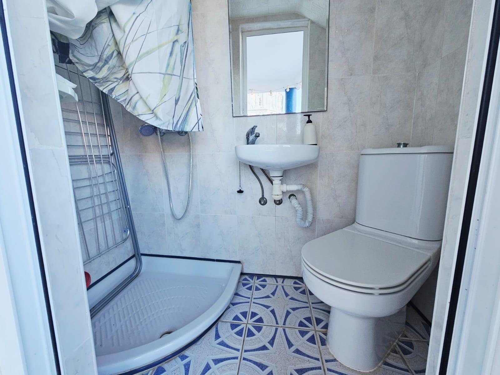 3 Bed, 2 Bath, ApartmentFor Sale, Torrevieja, Alicante