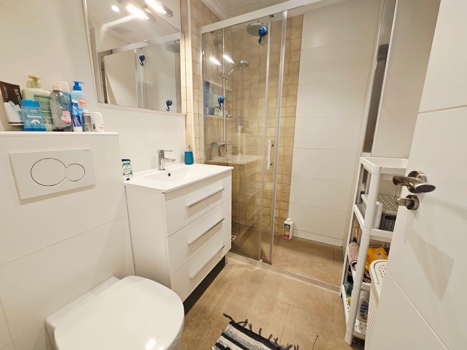 3 Bed, 2 Bath, ApartmentFor Sale, Torrevieja, Alicante