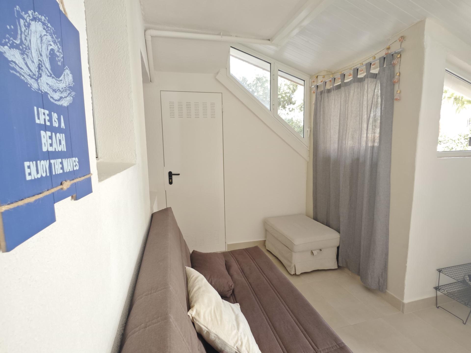 2 Bed, 1 Bath, HouseFor Sale, Torrevieja, Alicante