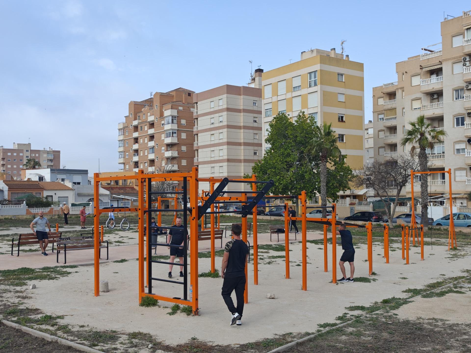 2 Bed, 1 Bath, HouseFor Sale, Torrevieja, Alicante