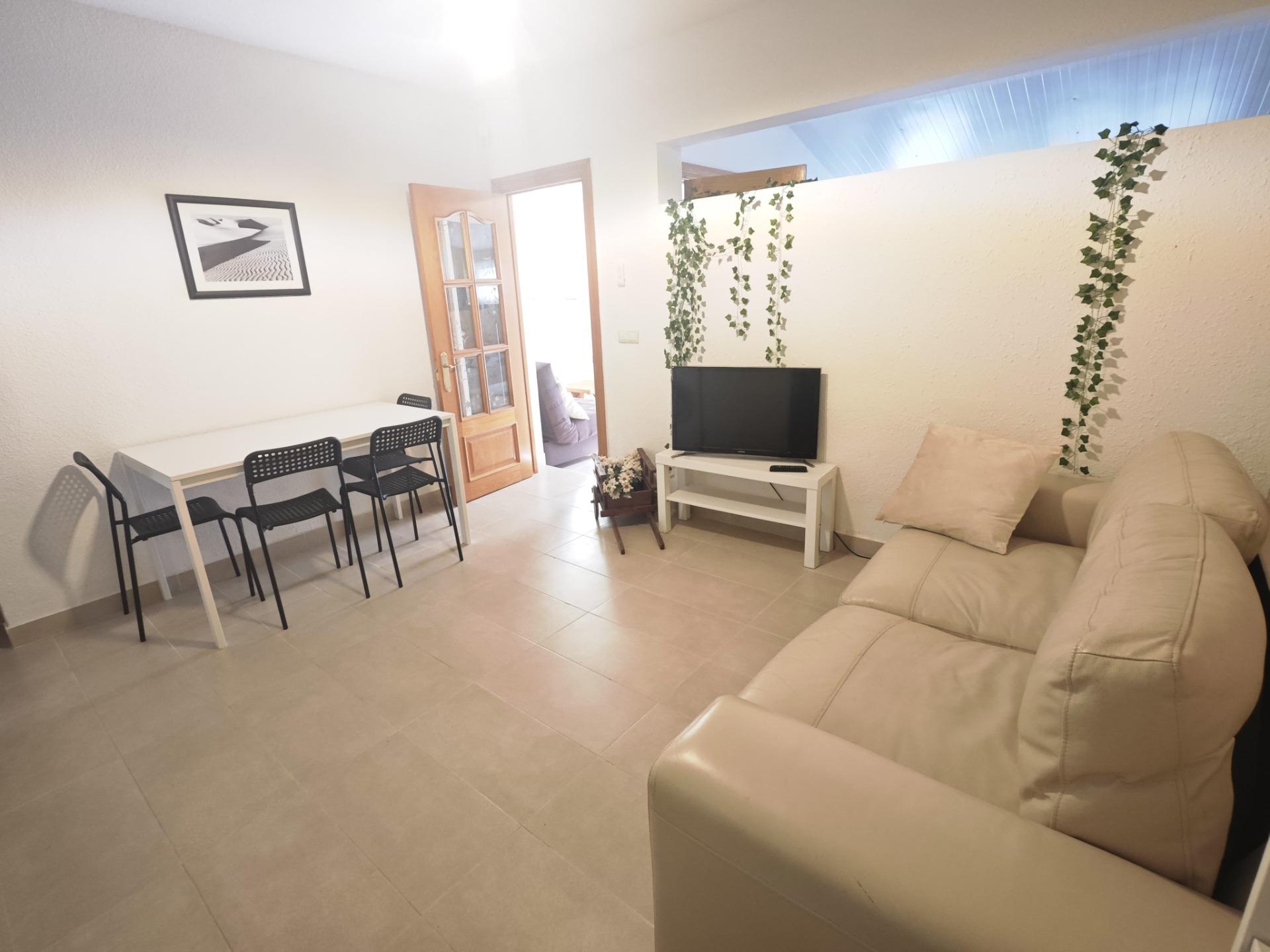 2 Bed, 1 Bath, HouseFor Sale, Torrevieja, Alicante