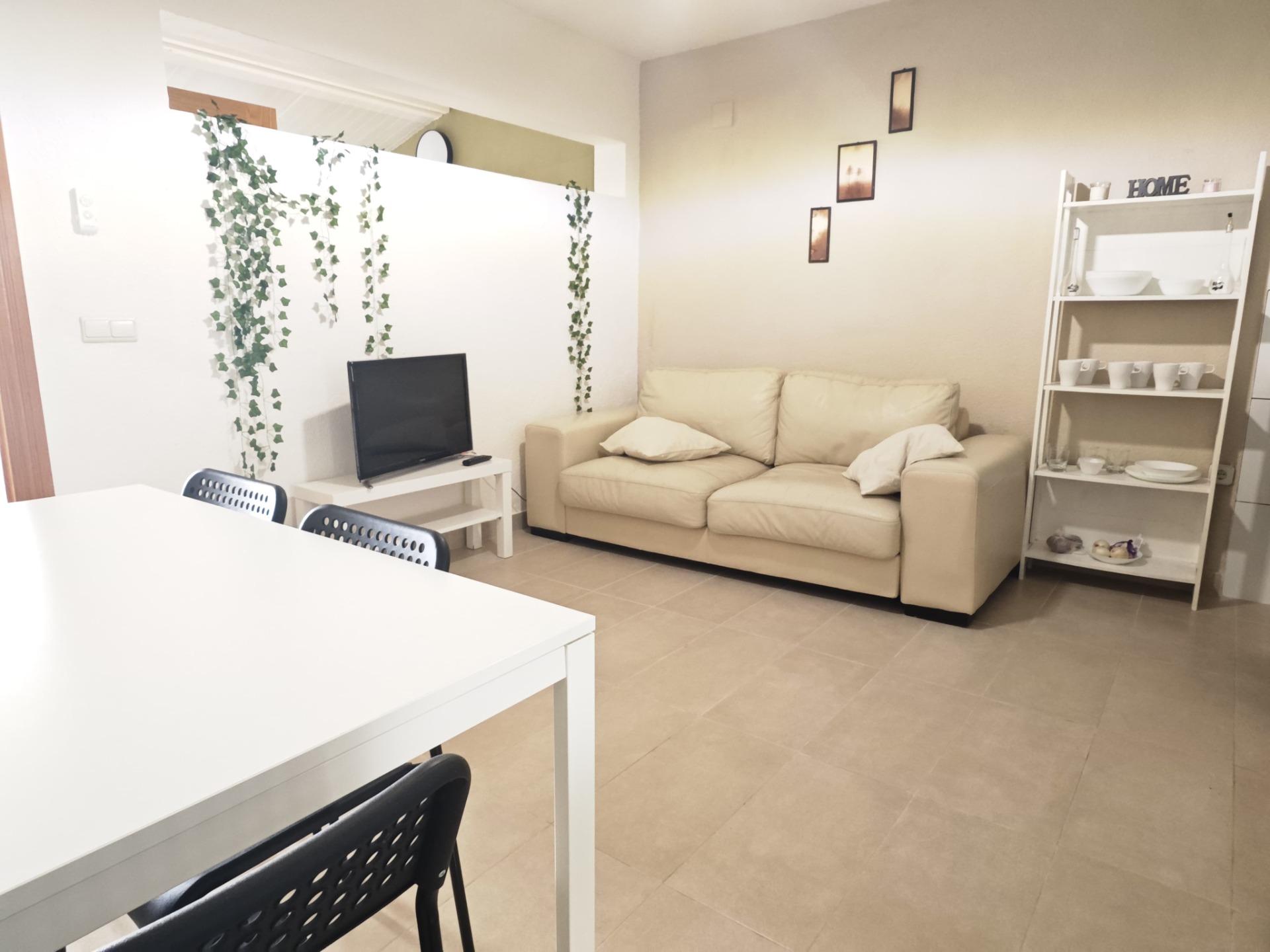 2 Bed, 1 Bath, HouseFor Sale, Torrevieja, Alicante