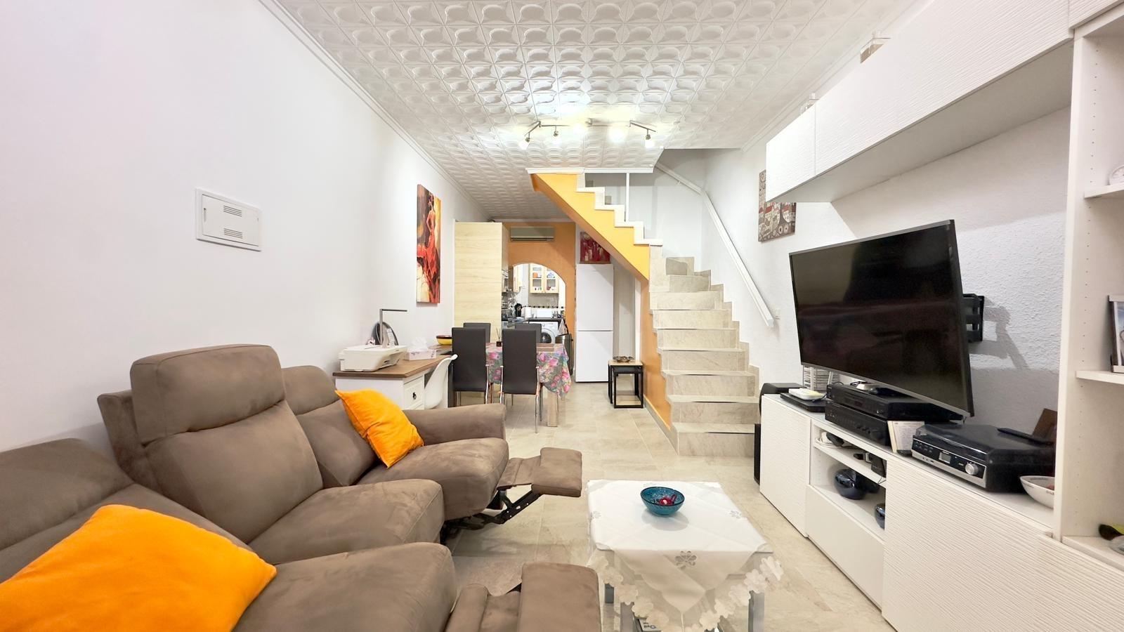 2 Bed, 1 Bath, HouseFor Sale, Torrevieja, Alicante