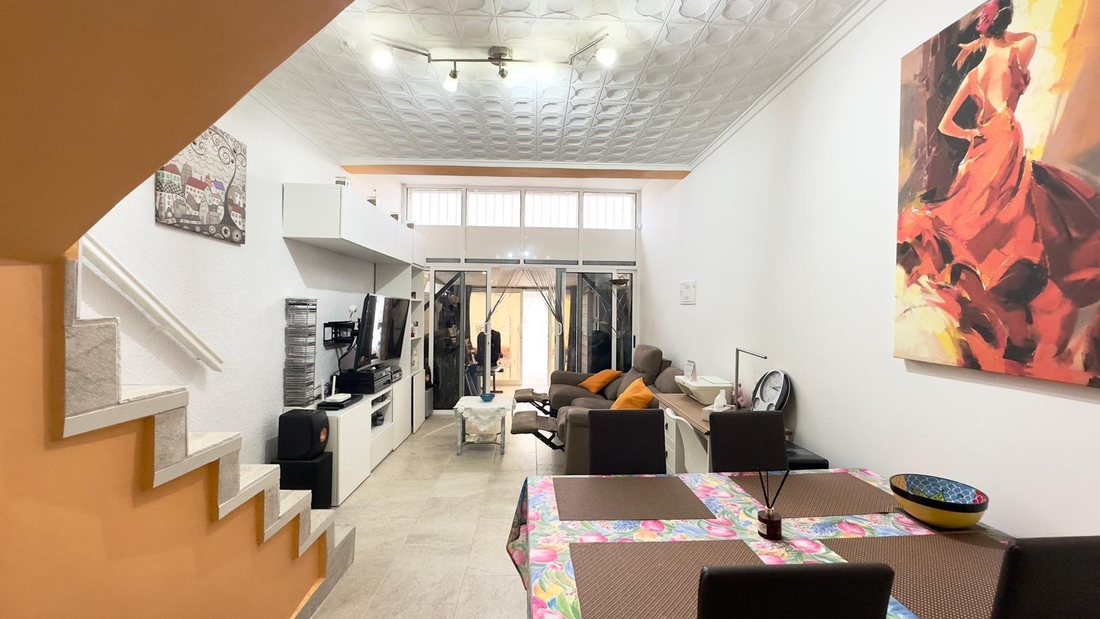 2 Bed, 1 Bath, HouseFor Sale, Torrevieja, Alicante
