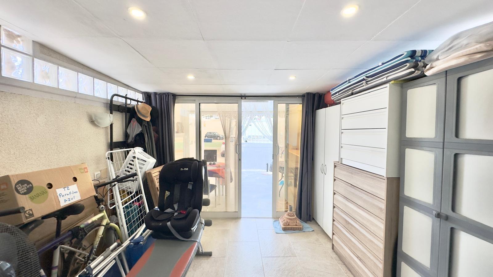 2 Bed, 1 Bath, HouseFor Sale, Torrevieja, Alicante