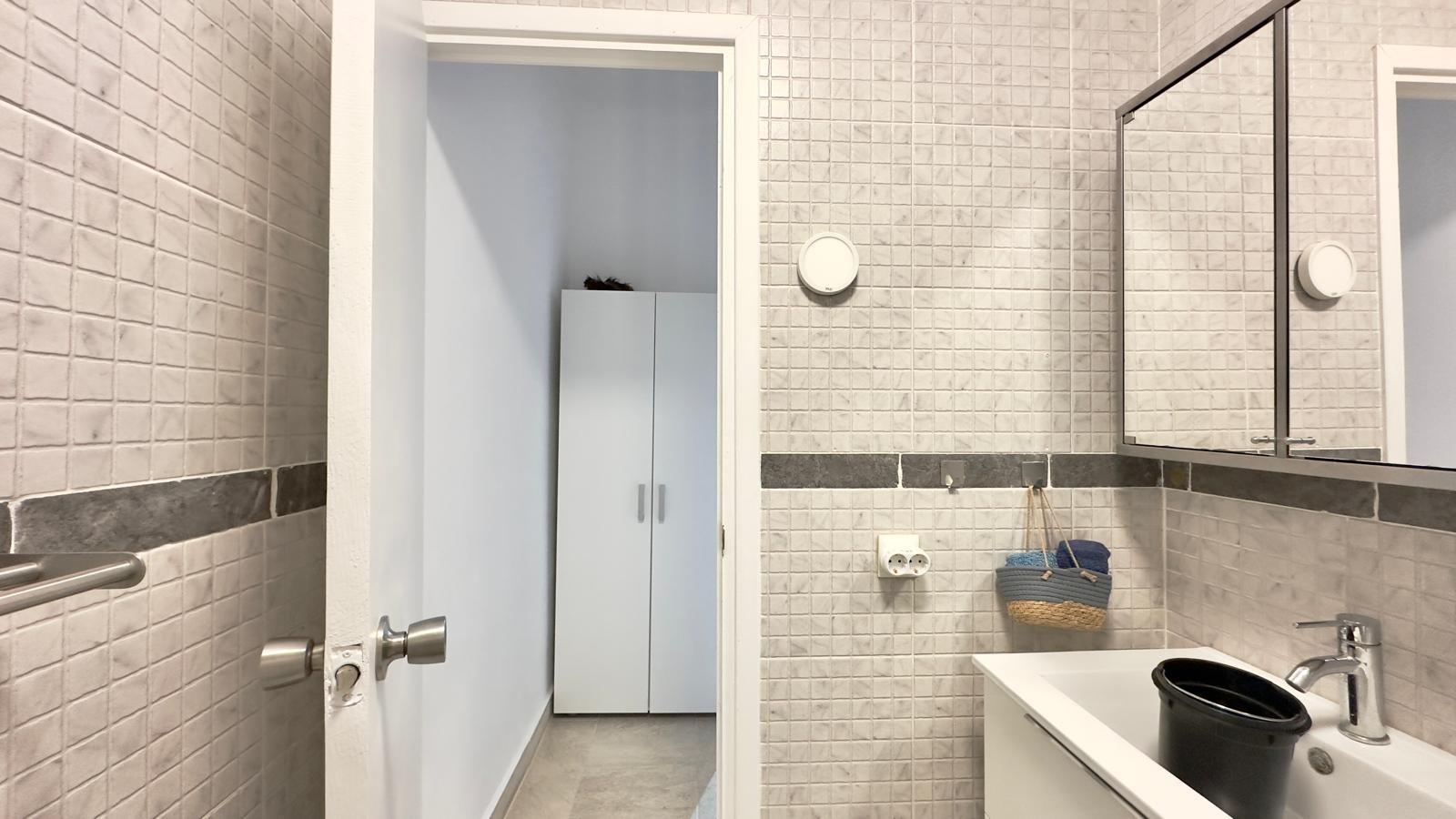 2 Bed, 1 Bath, HouseFor Sale, Torrevieja, Alicante