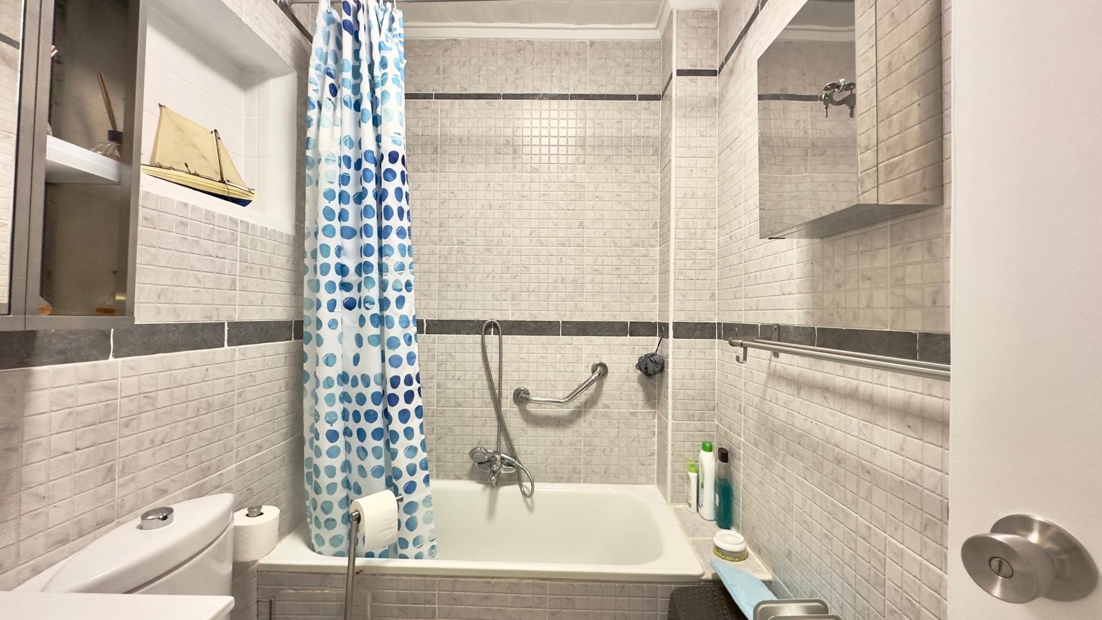 2 Bed, 1 Bath, HouseFor Sale, Torrevieja, Alicante