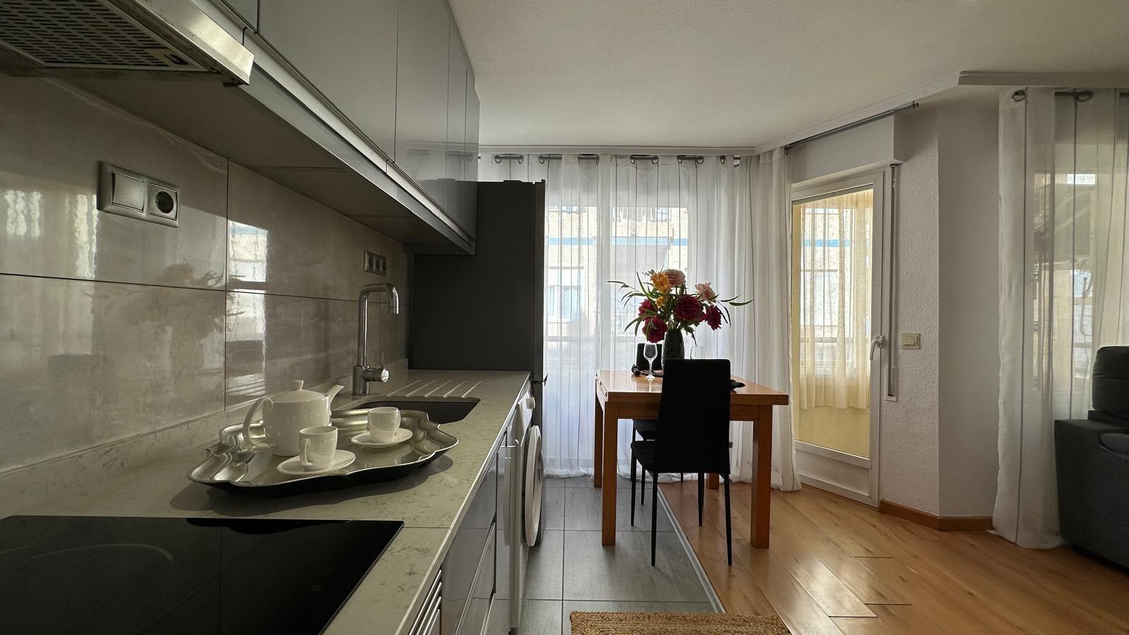 2 Bed, 1 Bath, ApartmentFor Sale, Torrevieja, Alicante