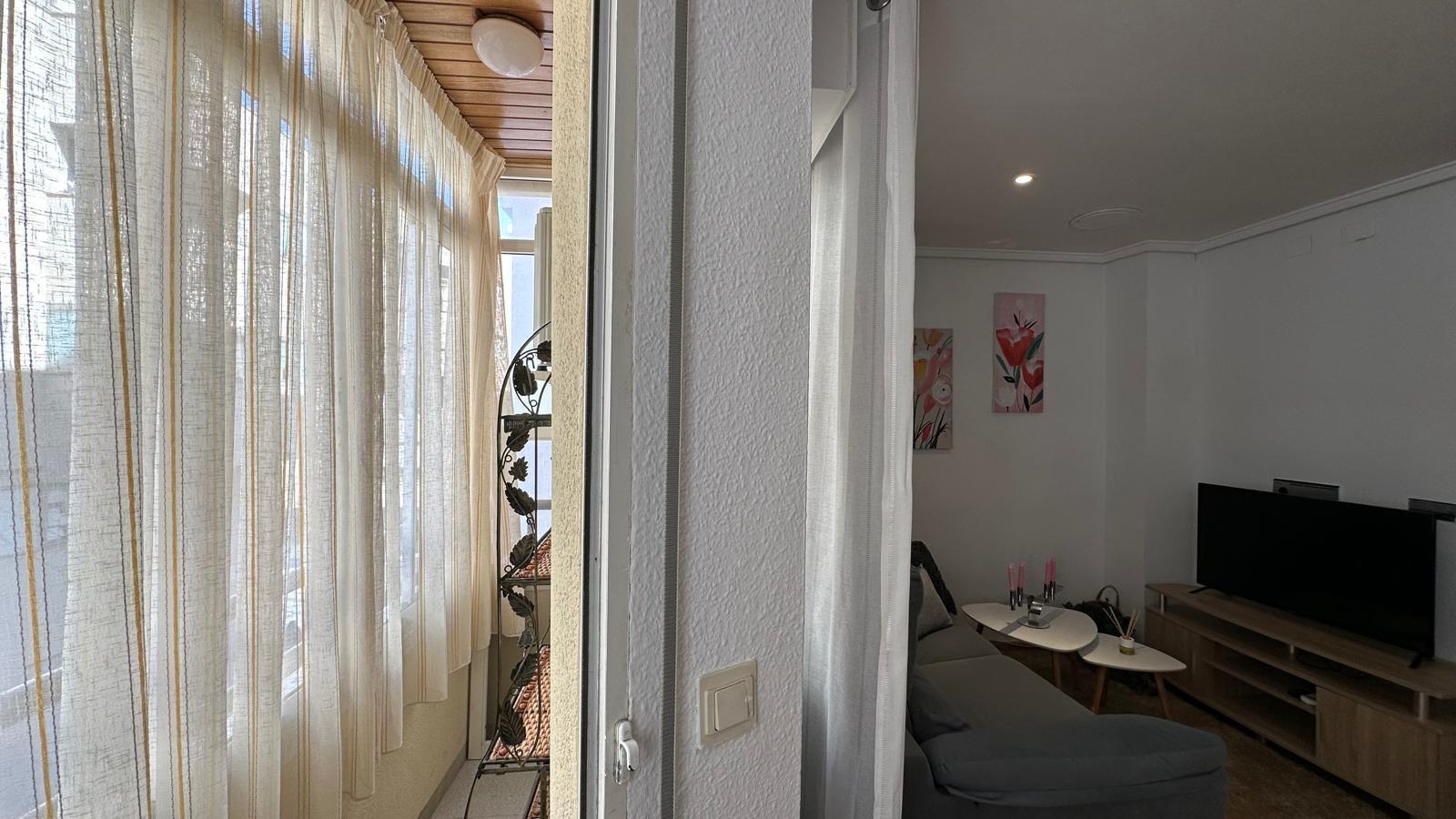 2 Bed, 1 Bath, ApartmentFor Sale, Torrevieja, Alicante