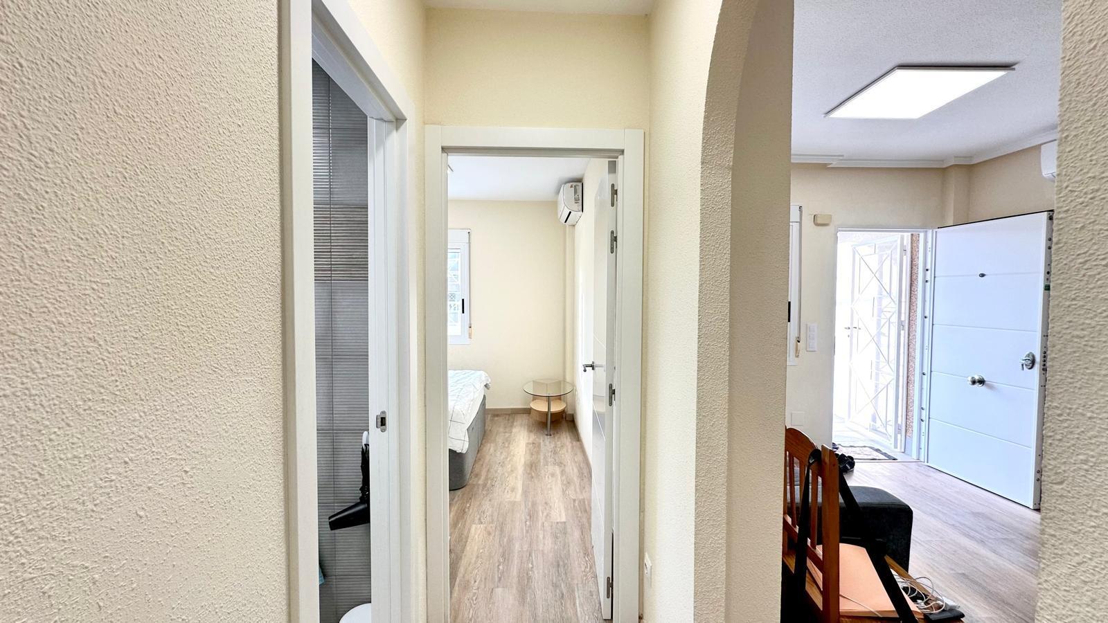 2 Bed, 1 Bath, HouseFor Sale, Torrevieja, Alicante