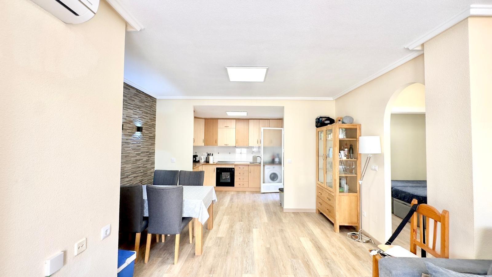 2 Bed, 1 Bath, HouseFor Sale, Torrevieja, Alicante