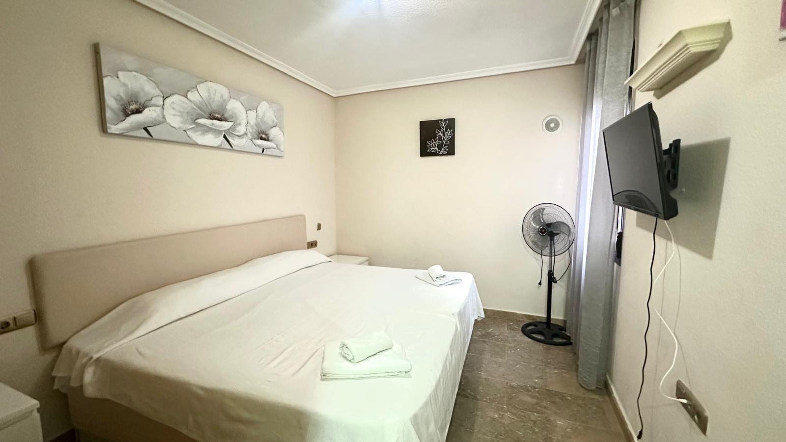 3 Bed, 2 Bath, ApartmentFor Sale, Torrevieja, Alicante