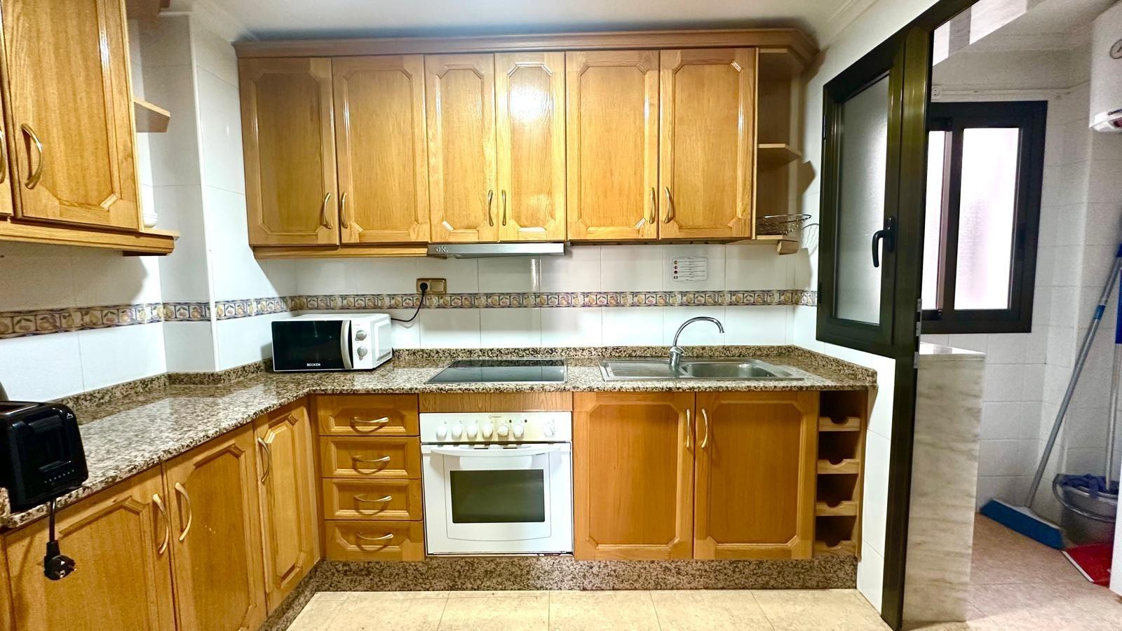 3 Bed, 2 Bath, ApartmentFor Sale, Torrevieja, Alicante