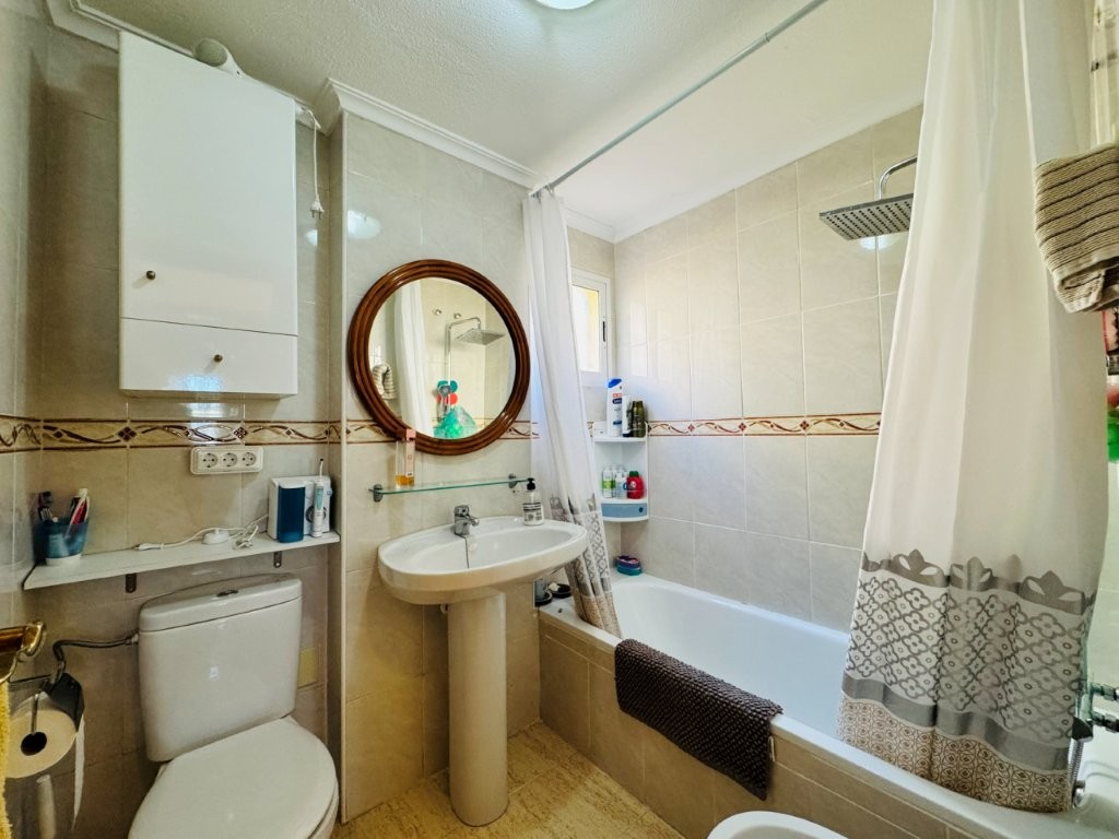 2 Bed, 1 Bath, ApartmentFor Sale, La Mata, Alicante