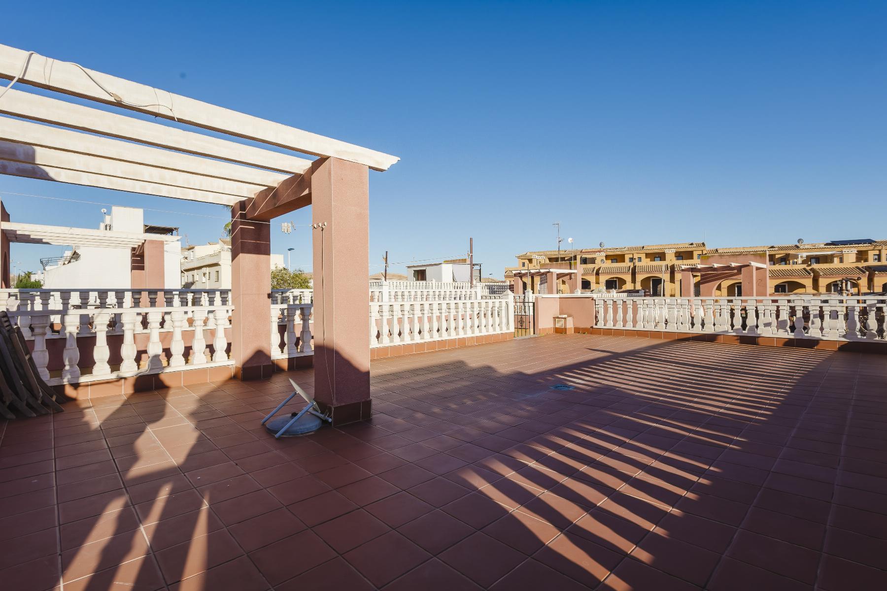 2 Bed, 2 Bath, HouseFor Sale, Torrevieja, Alicante