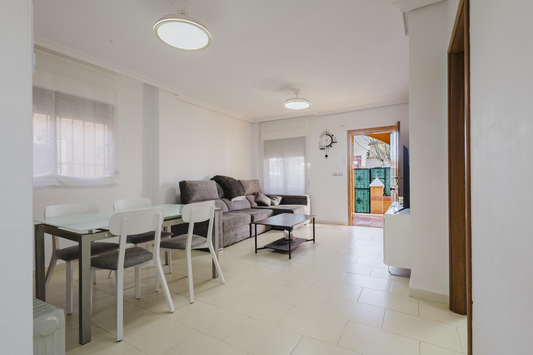 2 Bed, 2 Bath, HouseFor Sale, Torrevieja, Alicante