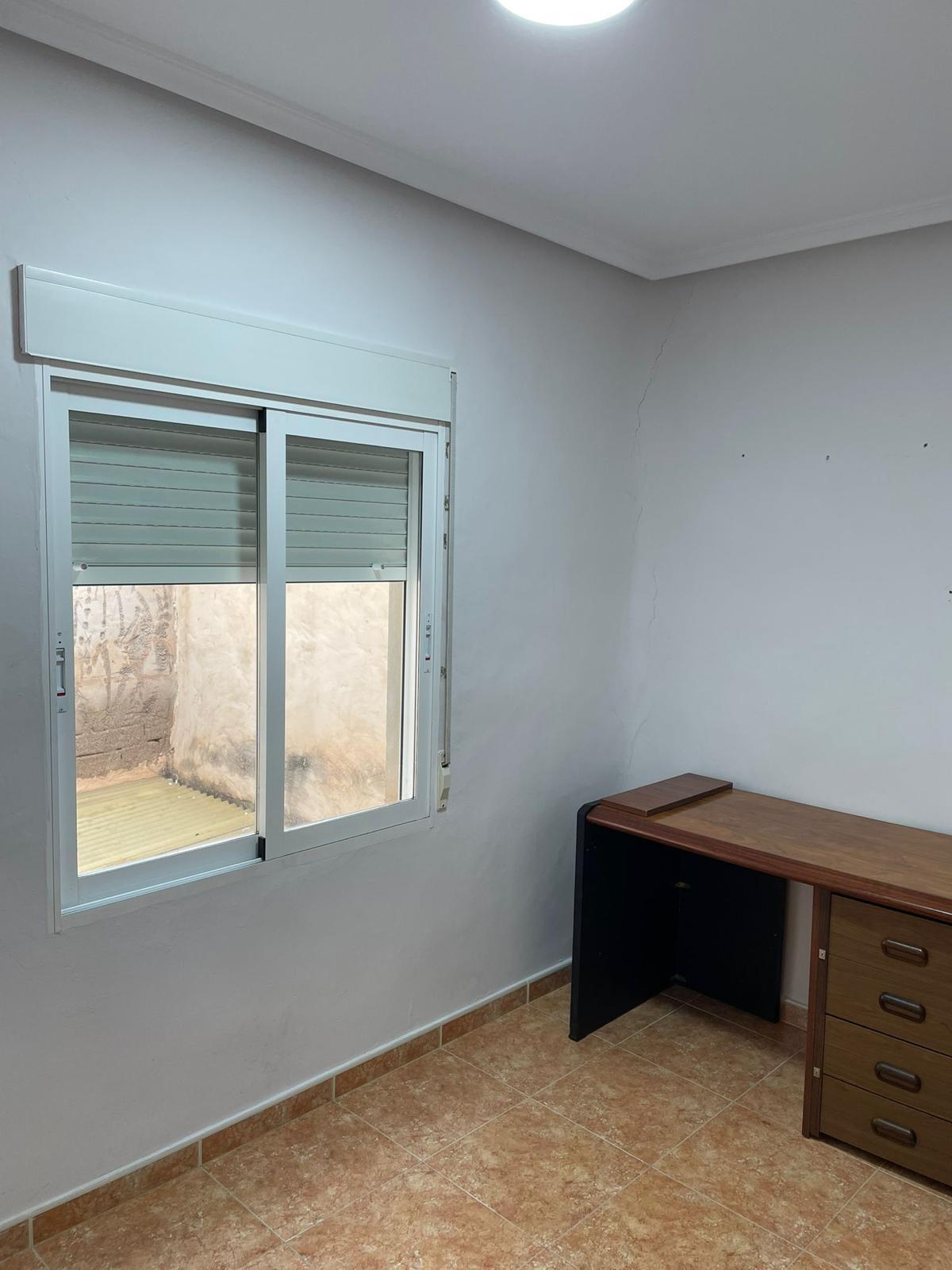 4 Bed, 2 Bath, ApartmentFor Sale, Albatera, Alicante