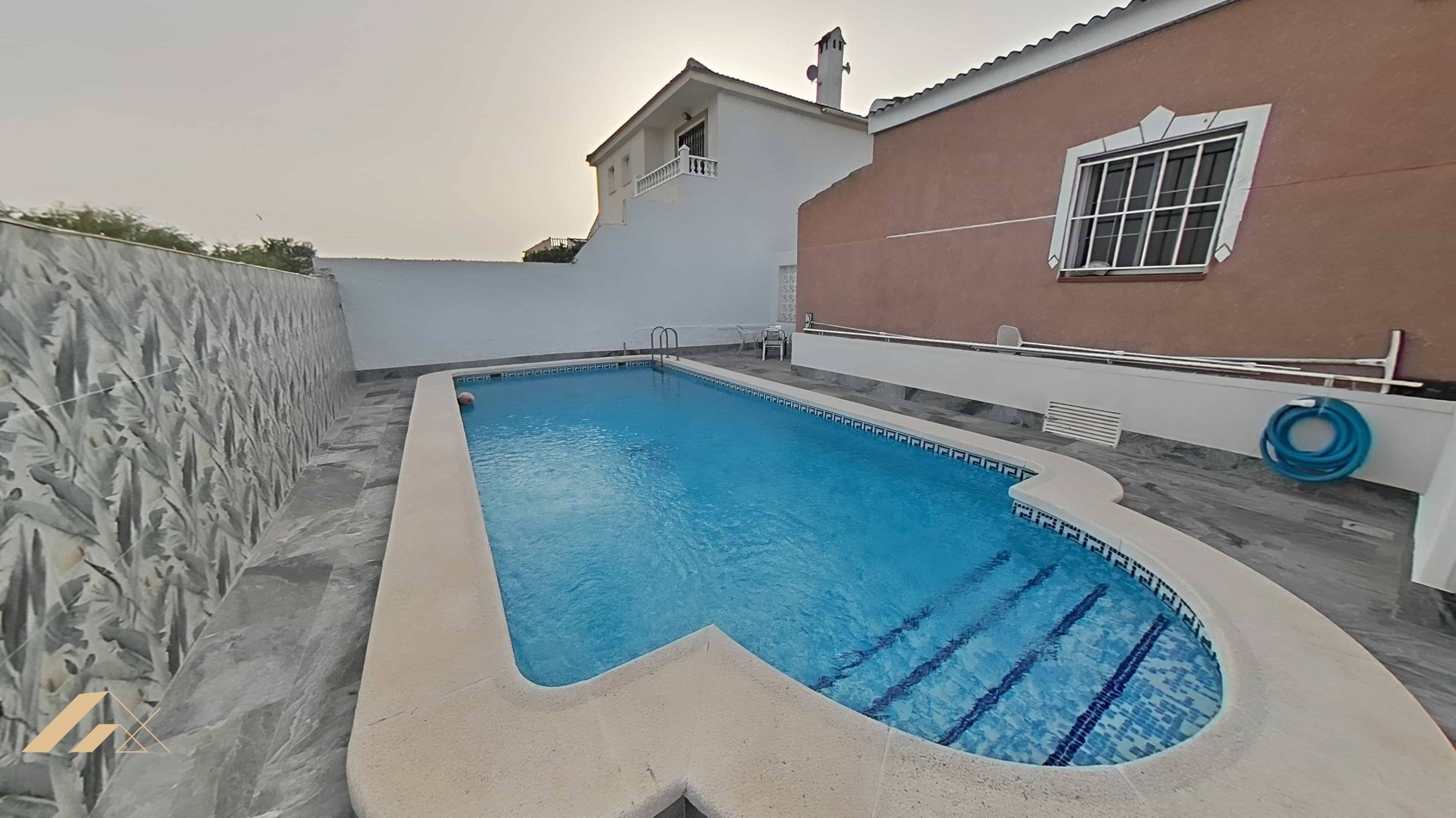 3 Bed, 2 Bath, HouseFor Sale, Torrevieja, Alicante