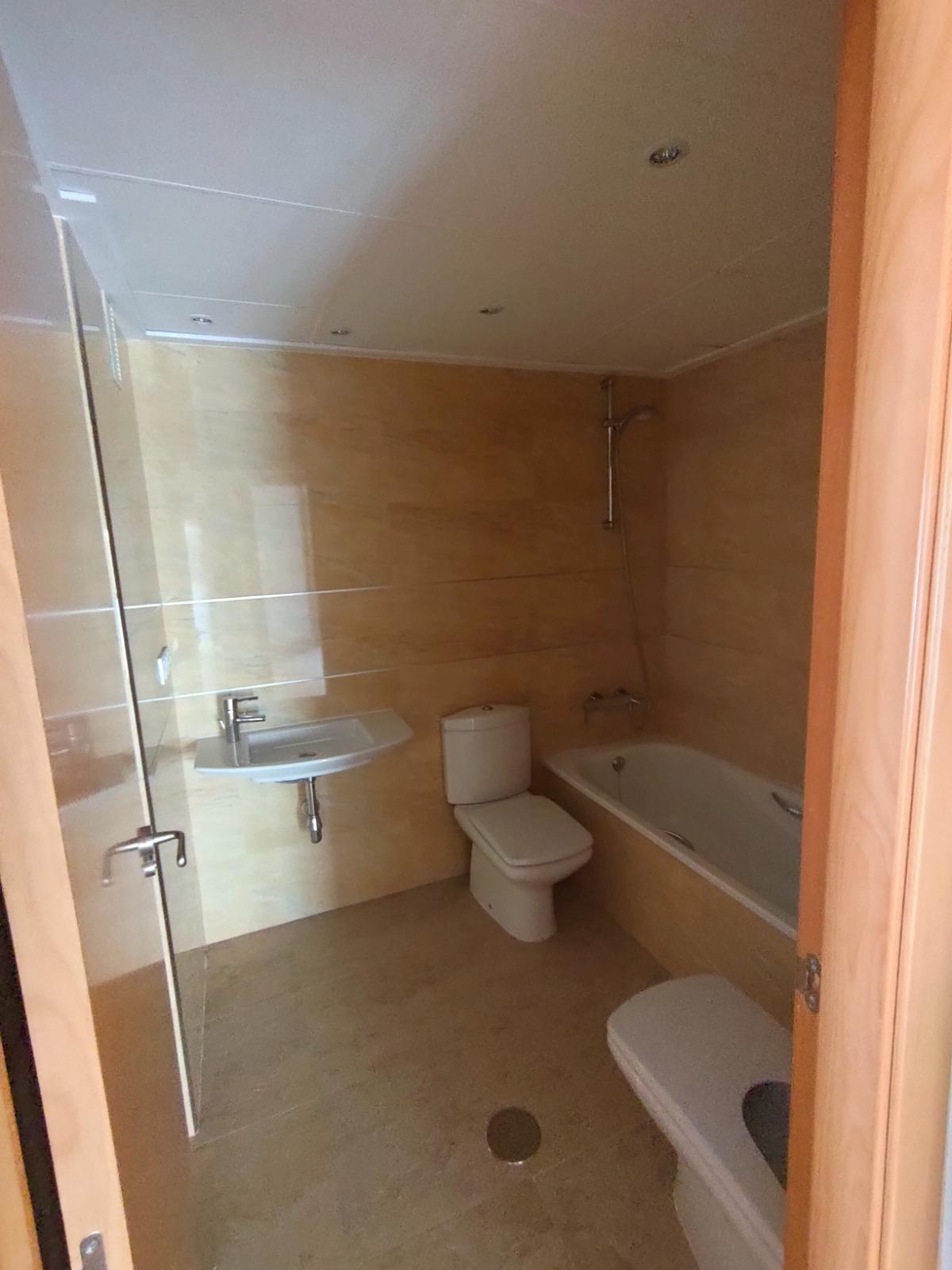 3 Bed, 2 Bath, ApartmentFor Sale, Torrevieja, Alicante