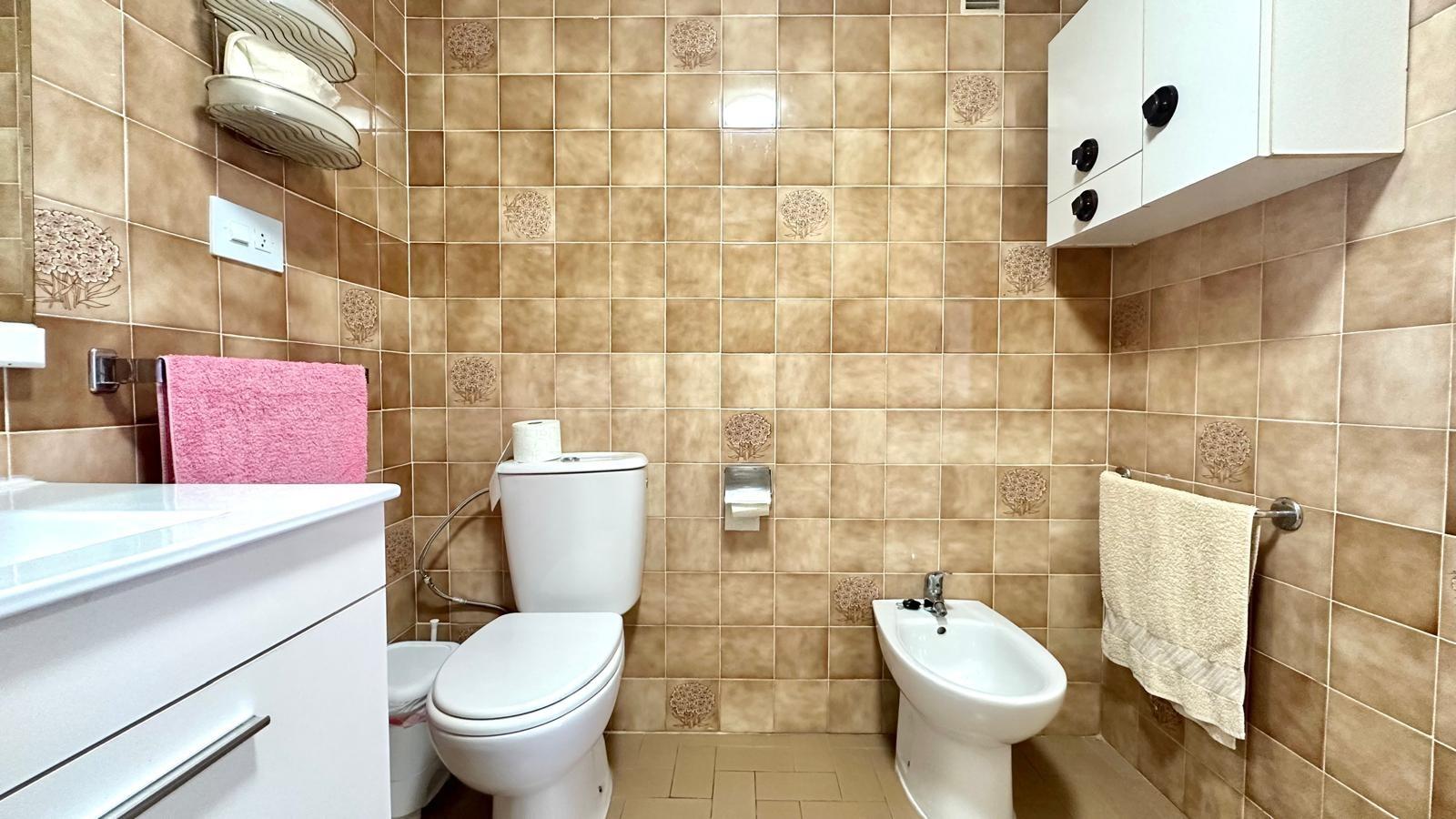 3 Bed, 1 Bath, ApartmentFor Sale, Torrevieja, Alicante