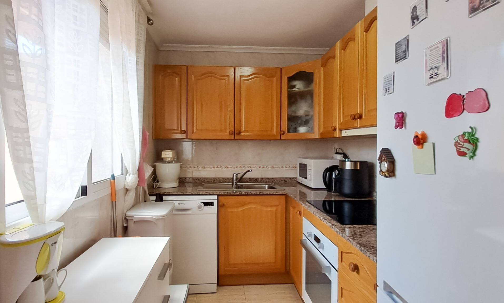 2 Bed, 1 Bath, ApartmentFor Sale, Torrevieja, Alicante