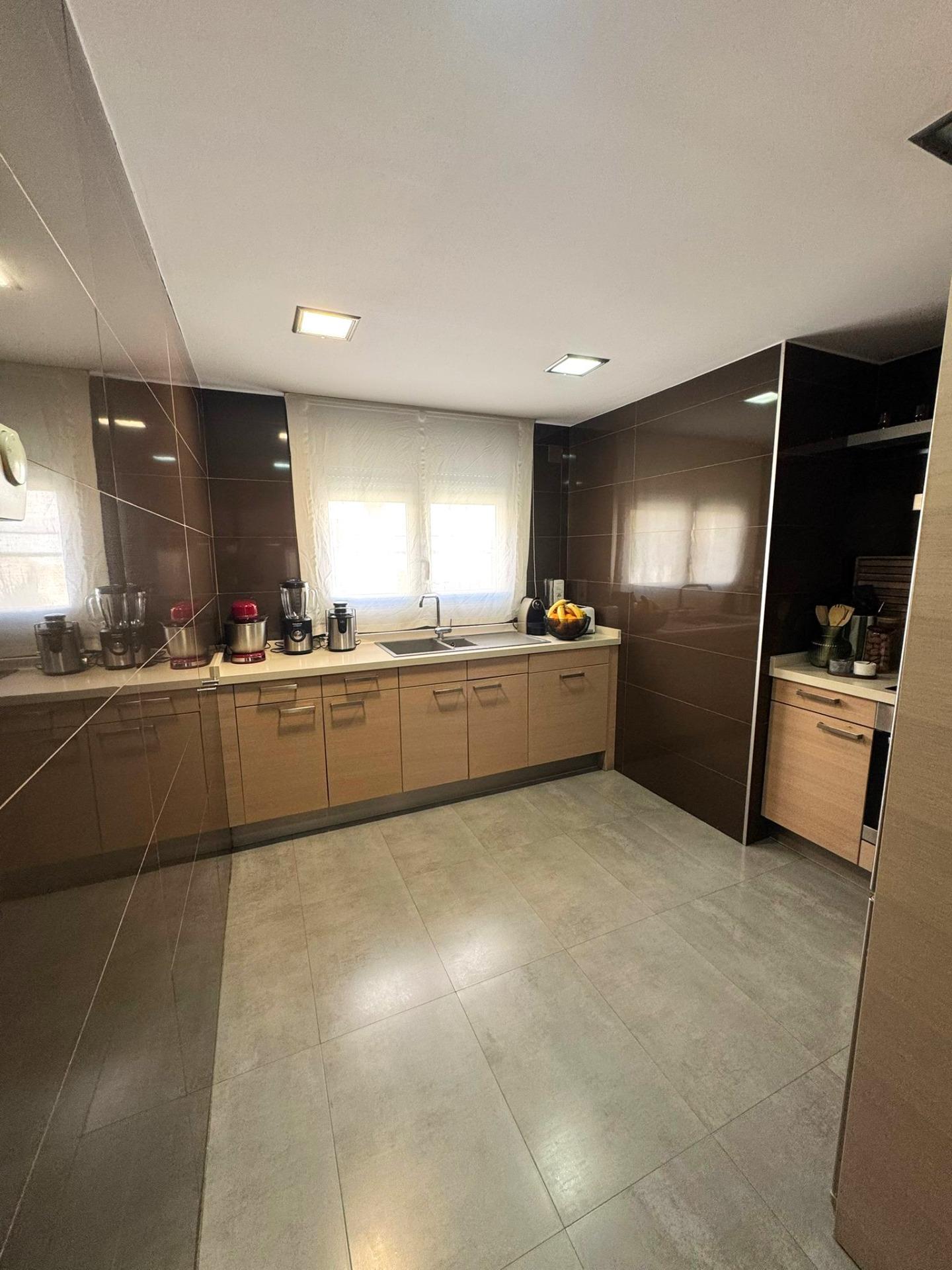 3 Bed, 2 Bath, ApartmentFor Sale, Torrevieja, Alicante