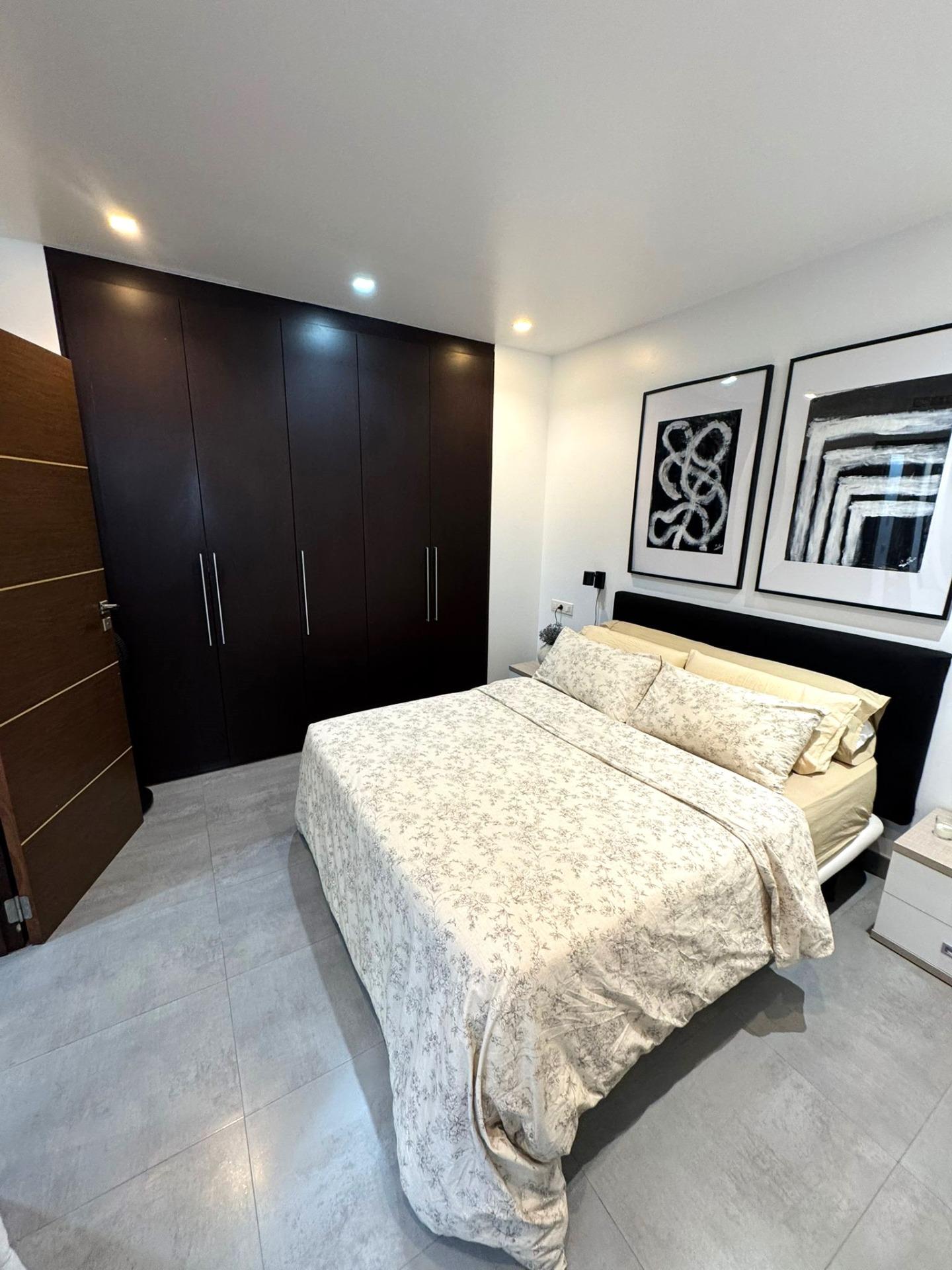 3 Bed, 2 Bath, ApartmentFor Sale, Torrevieja, Alicante