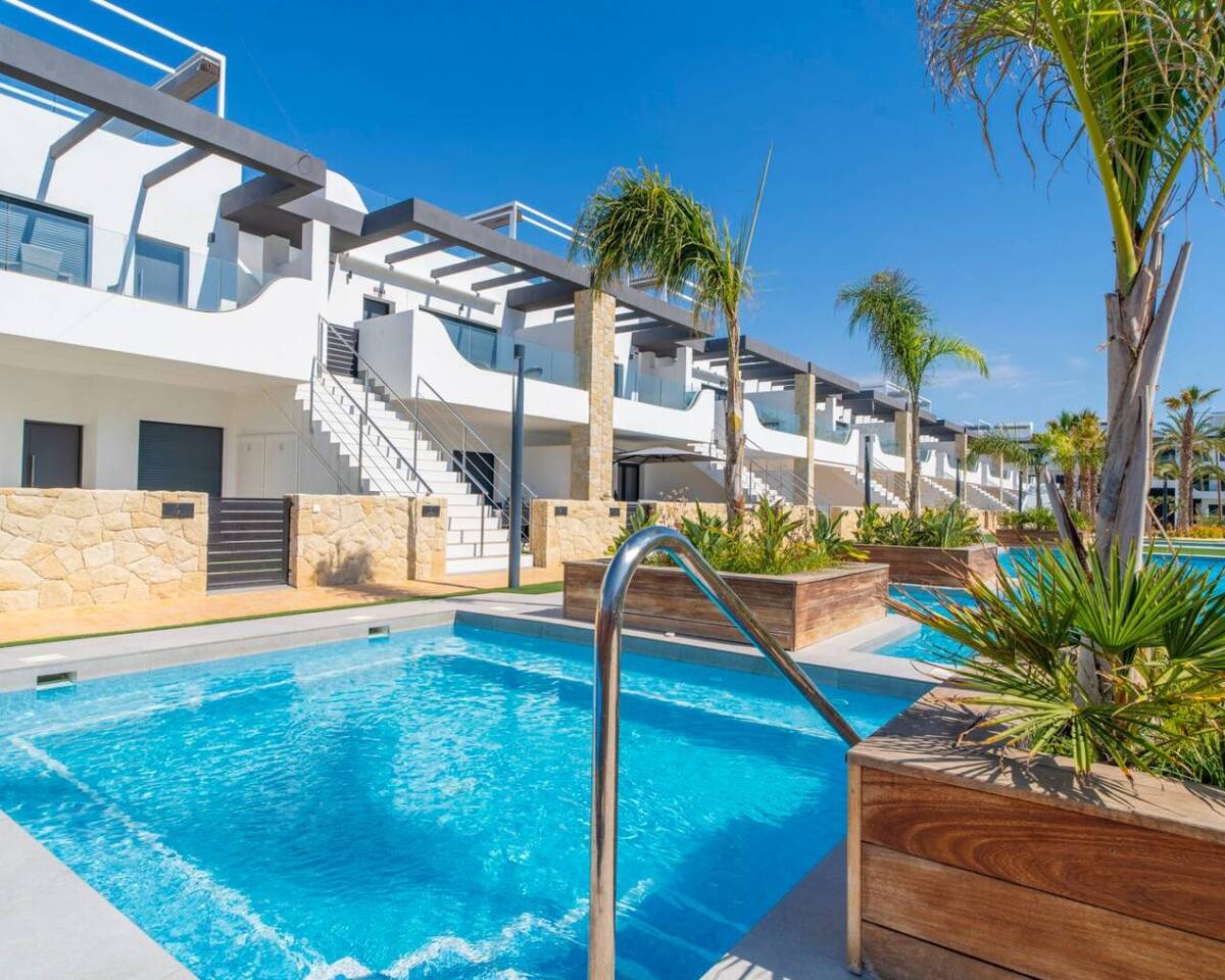 3 Bed, 2 Bath, HouseFor Sale, Punta Prima, Alicante