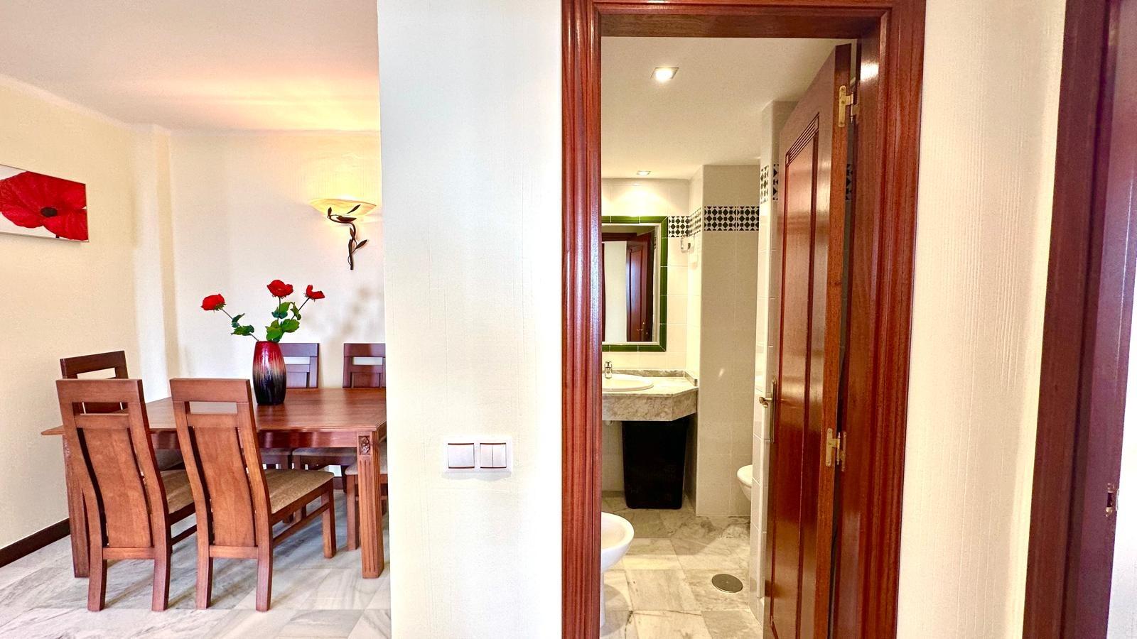 3 Bed, 2 Bath, ApartmentFor Sale, Torrevieja, Alicante